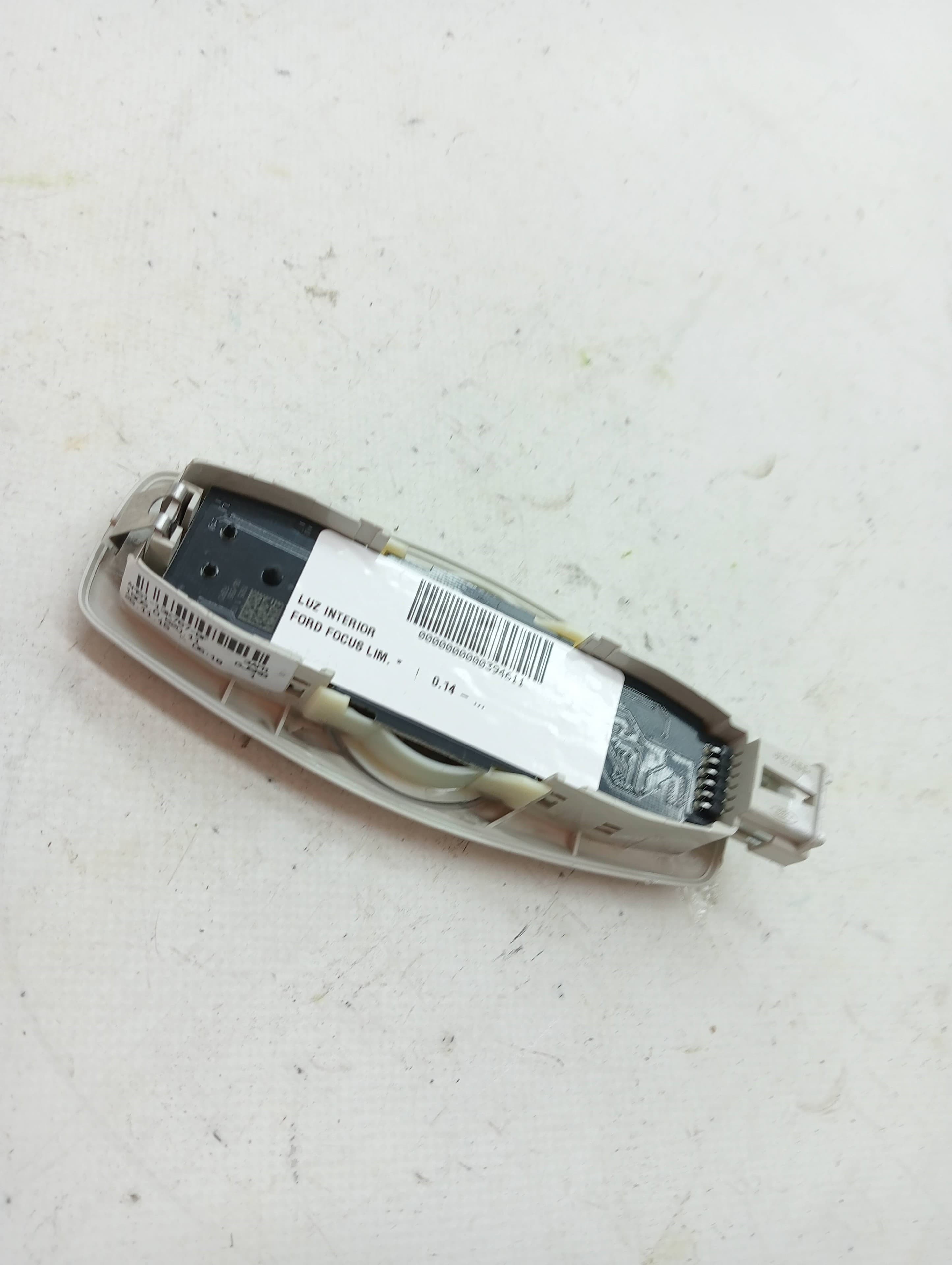 Luz interior FORD FOCUS LIM.