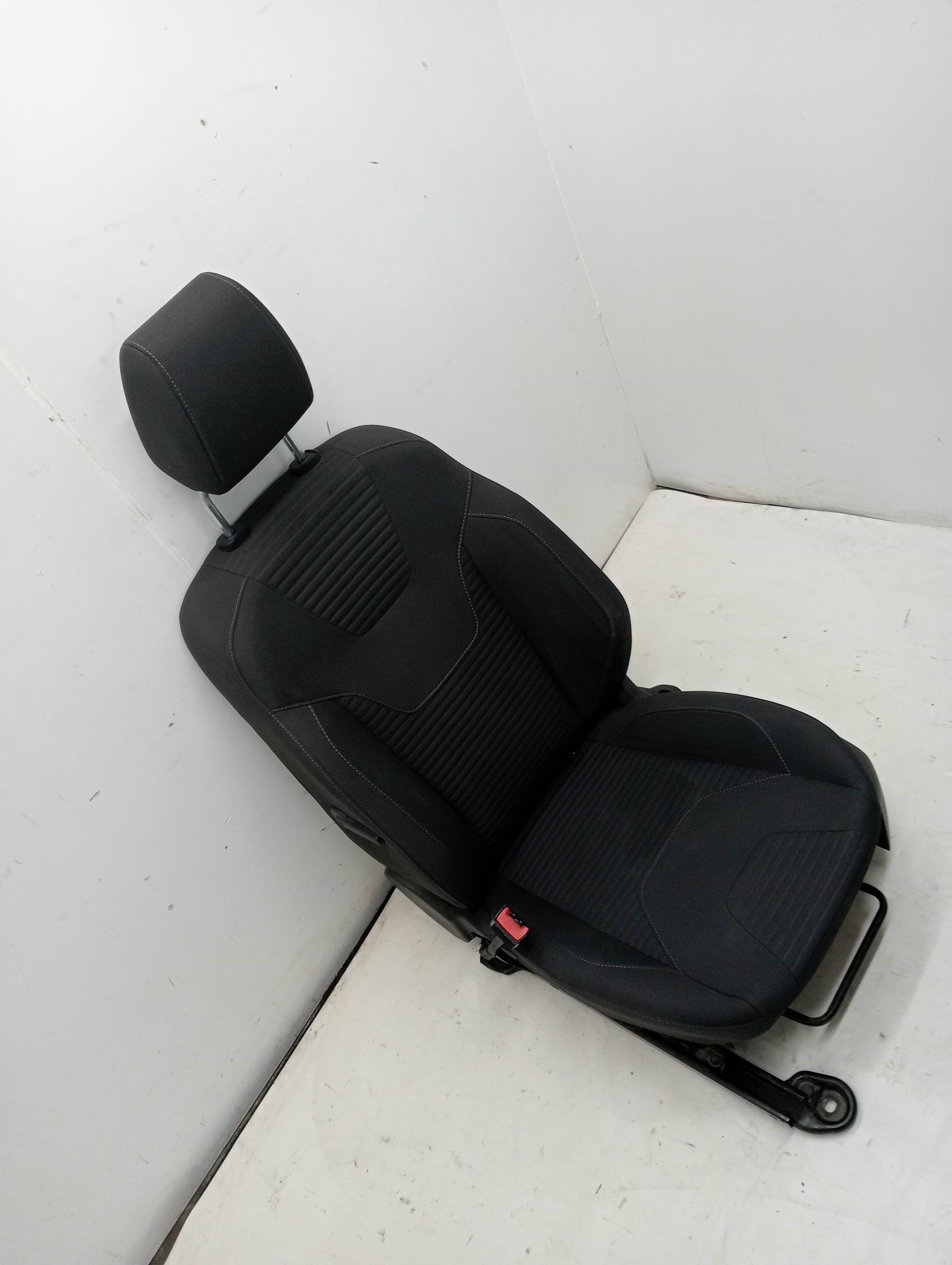 Asiento delantero izquierdo FORD FOCUS LIM. 2