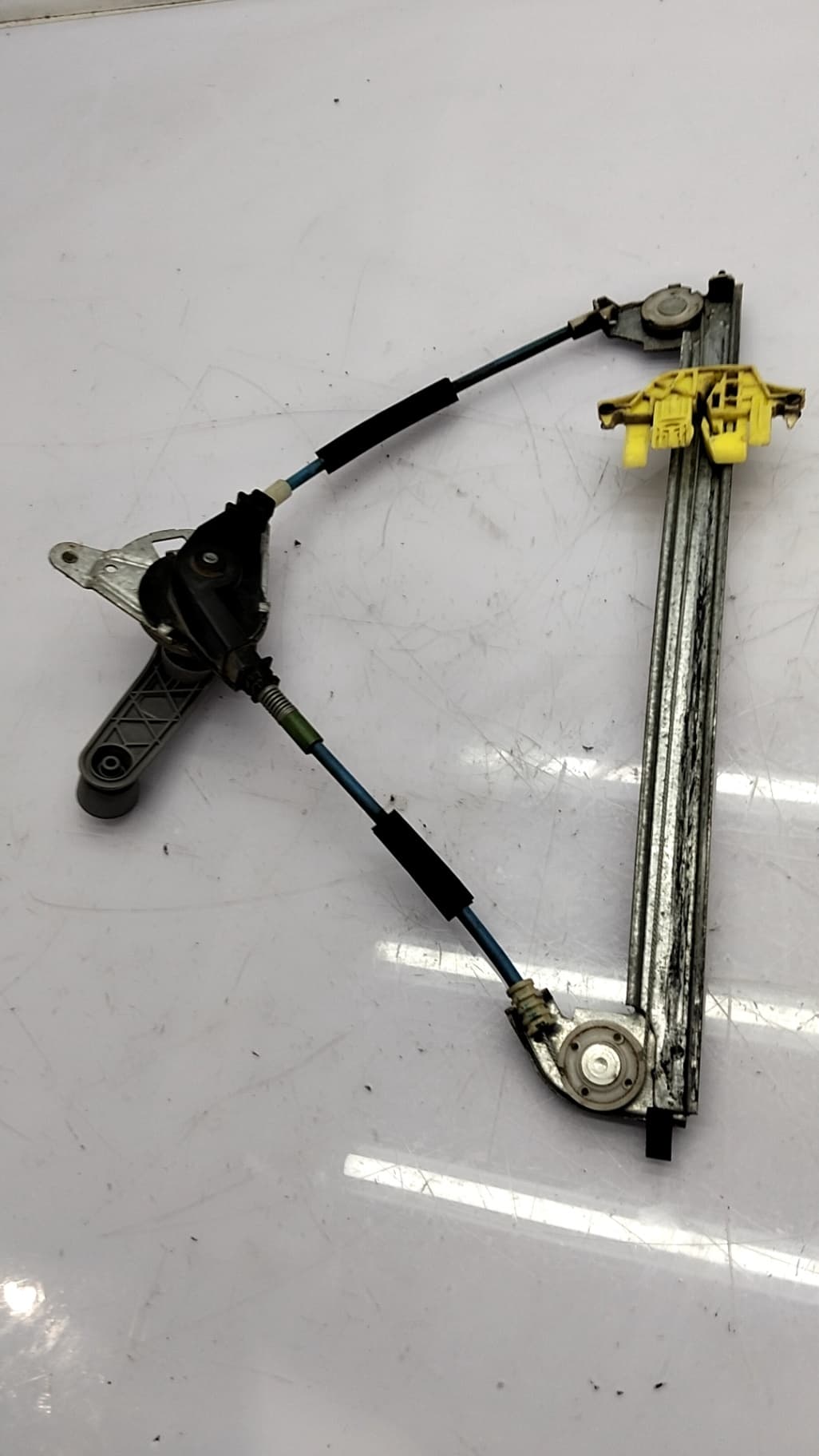 Elevalunas trasero derecho CITROEN C4 PICASSO 4