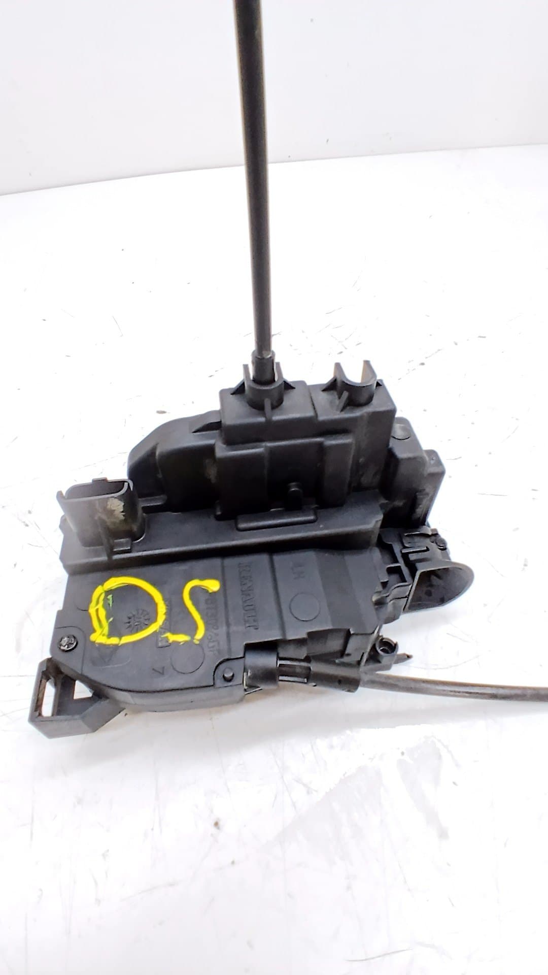 Cerradura puerta delantera izquierda RENAULT CLIO III