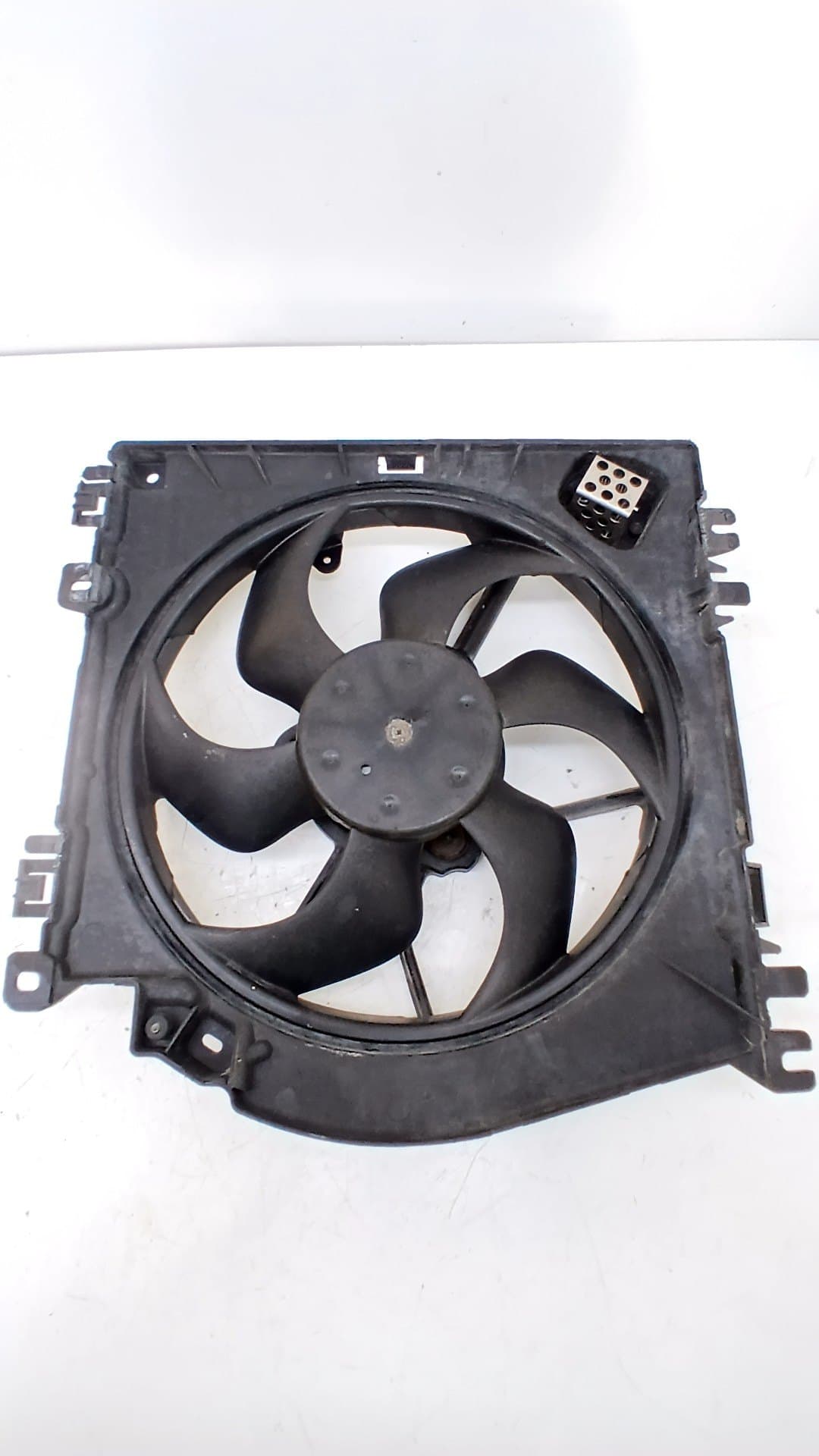 Electroventilador RENAULT CLIO III 2