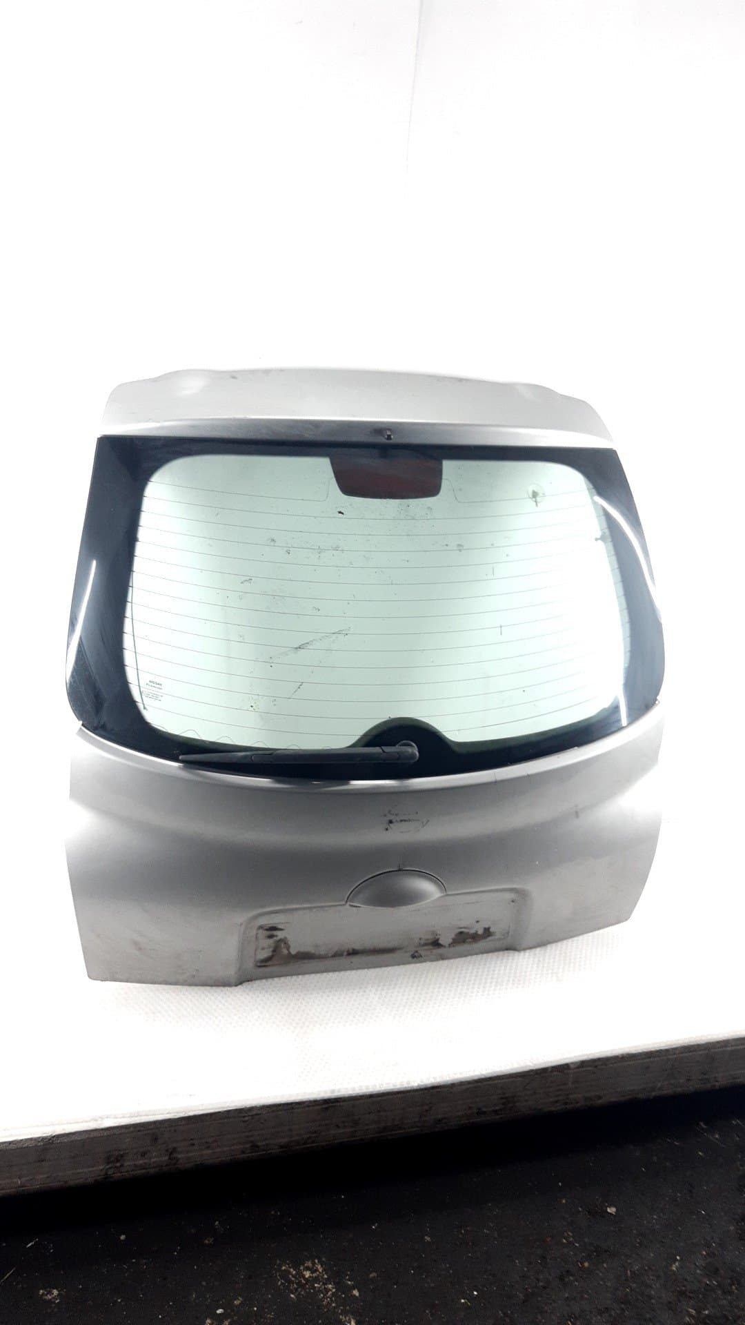 Porton trasero NISSAN MICRA (K12E)