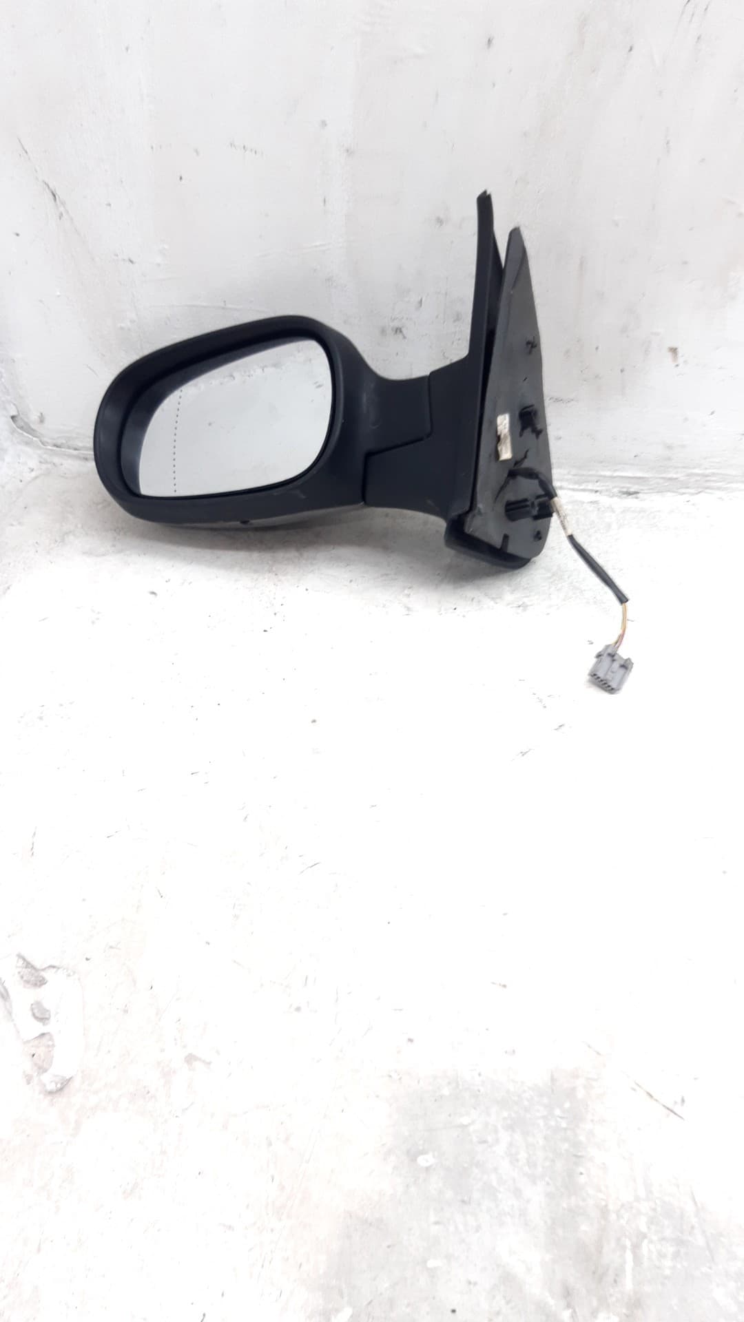 Retrovisor izquierdo NISSAN MICRA (K12E)