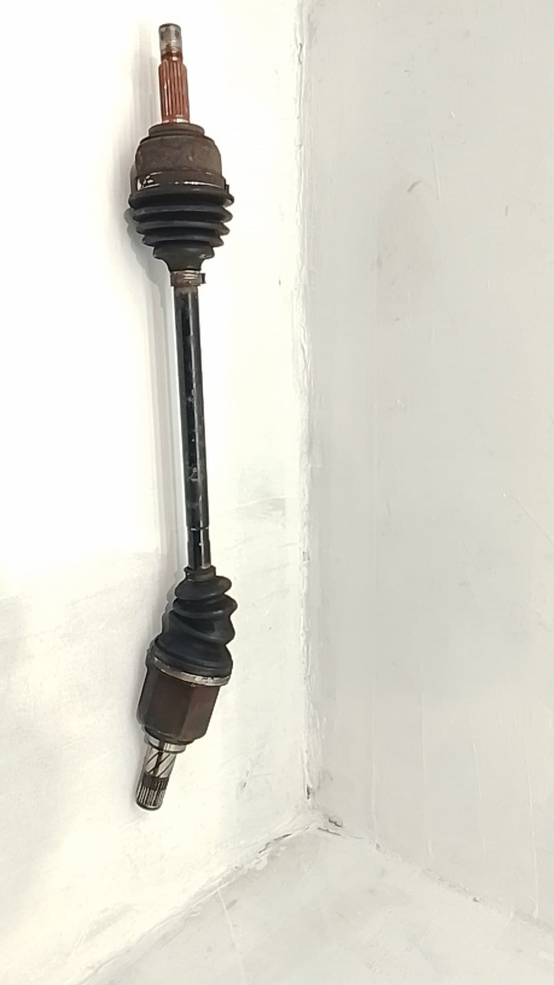 Transmision delantera izquierda NISSAN MICRA (K12E)