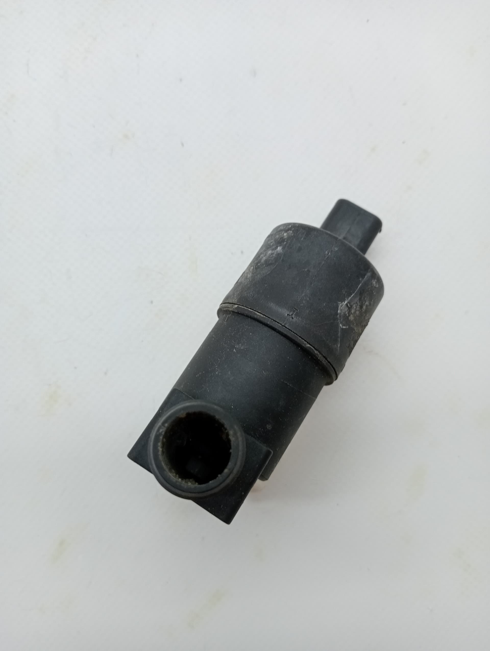 Bomba limpia PEUGEOT 208 2