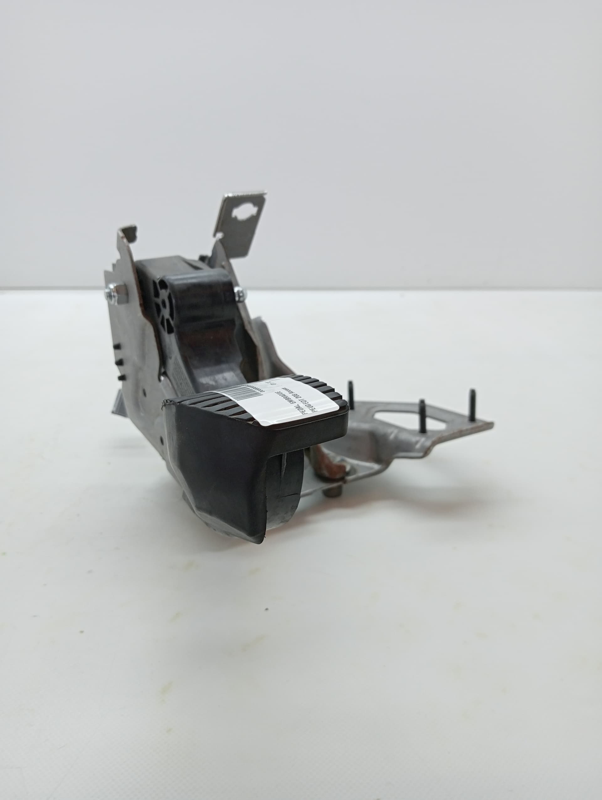 Pedal embrague PEUGEOT 208 3