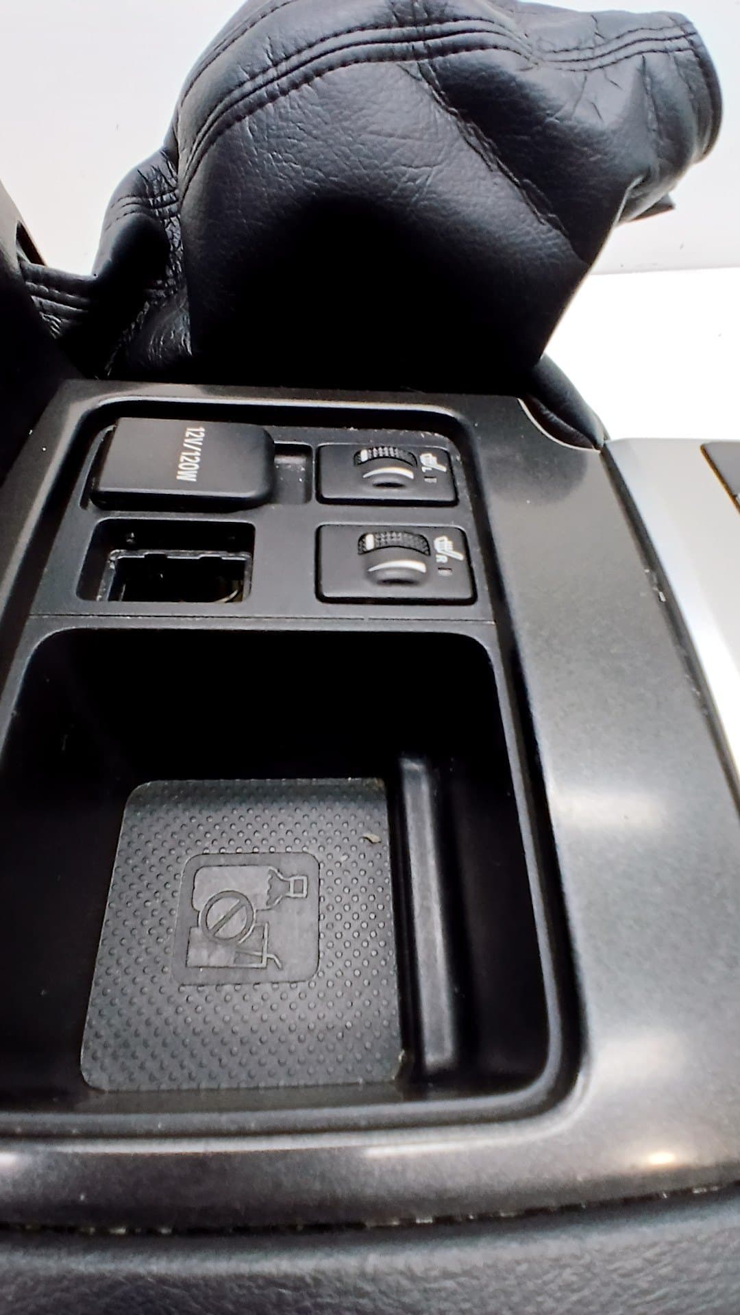 Consola central TOYOTA LAND CRUISER PRADO (_J15_) 3
