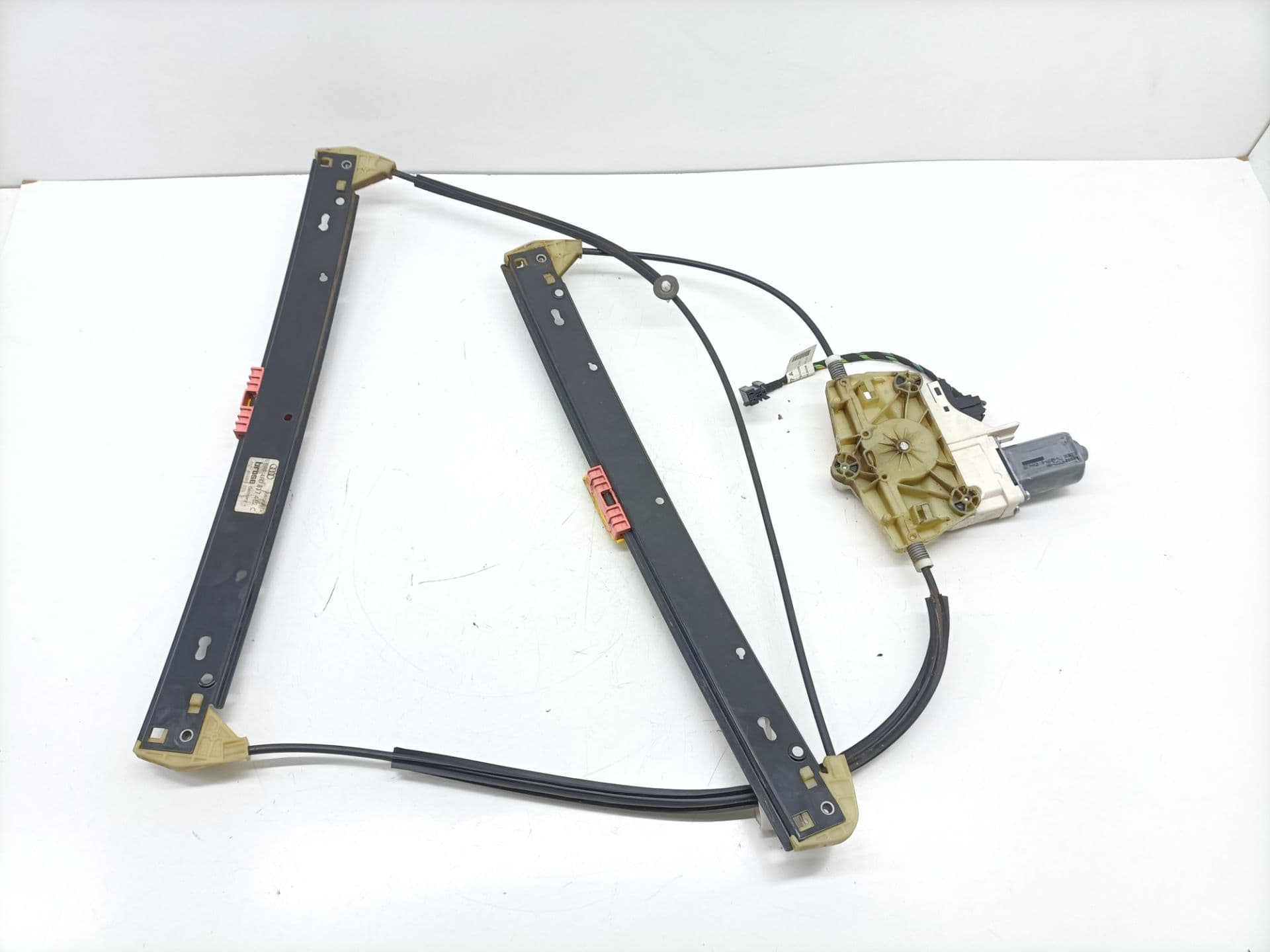 Elevalunas delantero derecho AUDI A6 AVANT (4F5) 5