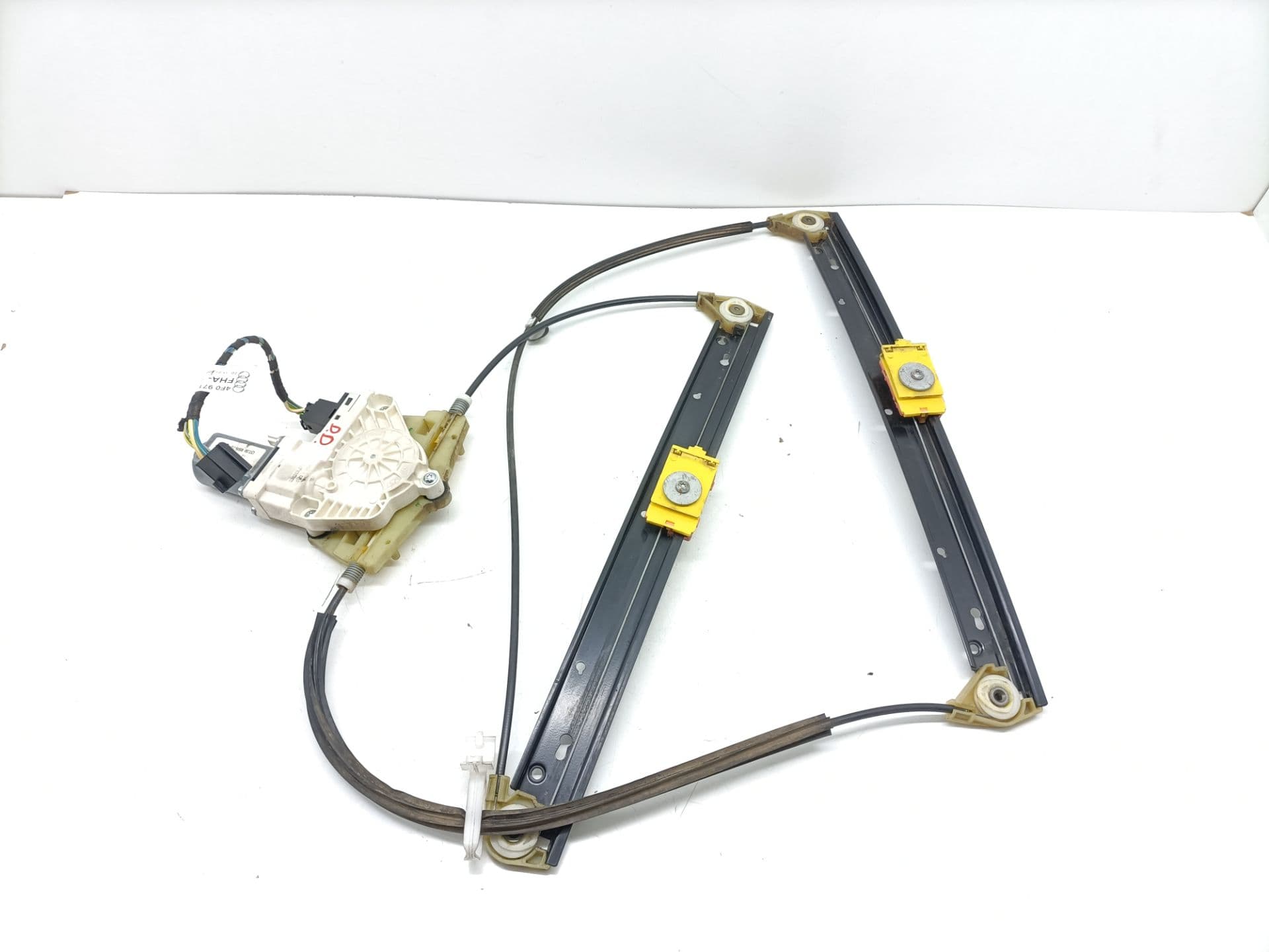 Elevalunas delantero derecho AUDI A6 AVANT (4F5)