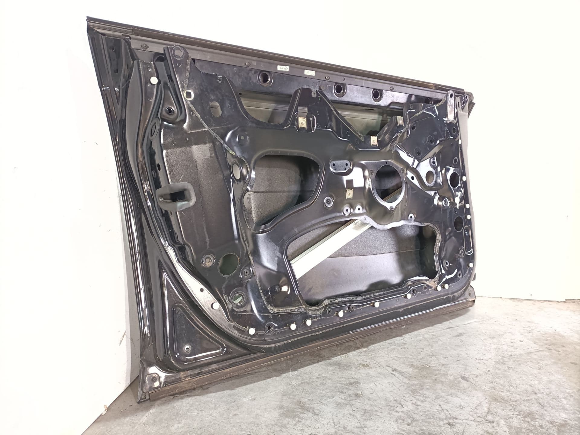 Puerta delantera izquierda AUDI A6 AVANT (4F5) 3