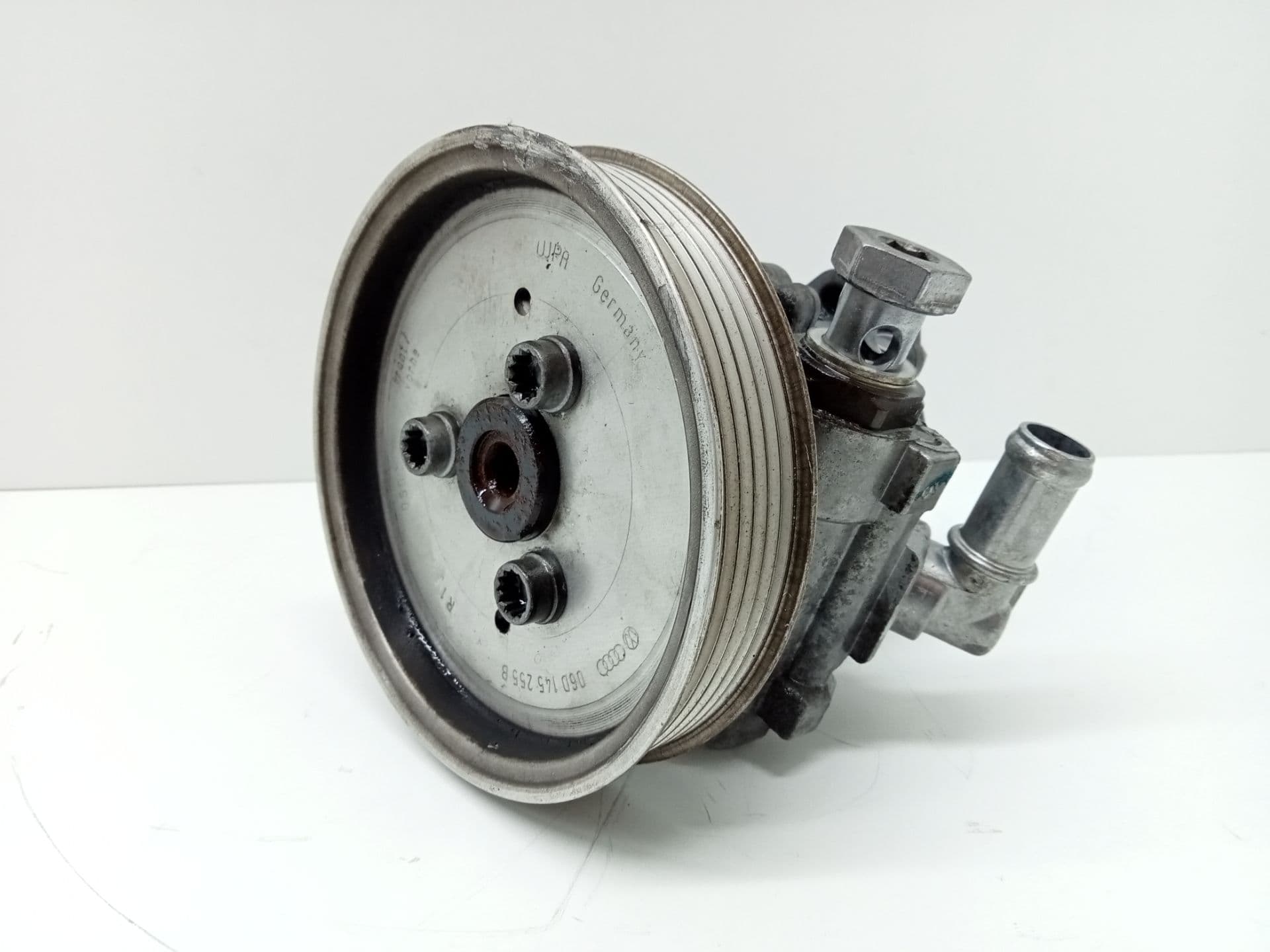 Bomba direccion AUDI A6 AVANT (4F5) 4