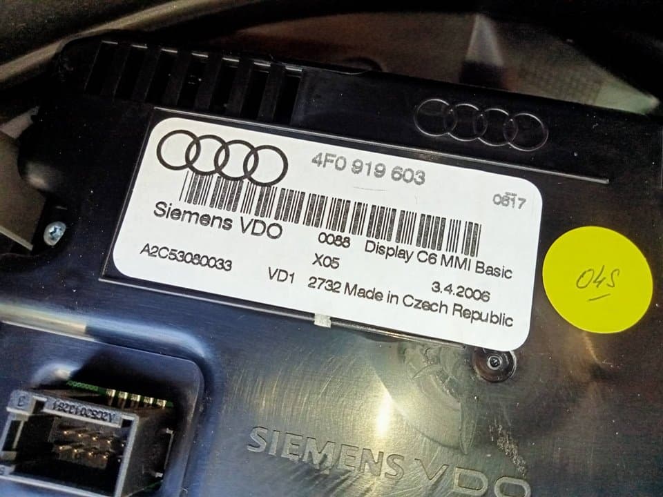 Pantalla multifuncion AUDI A6 AVANT (4F5) 4