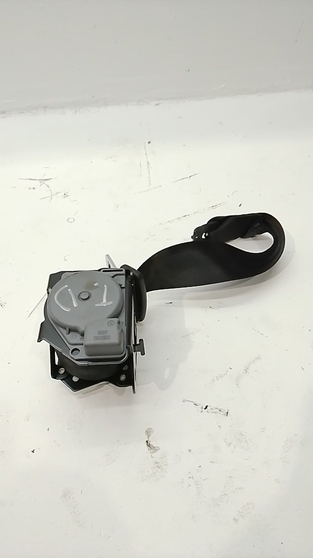 Cinturon seguridad trasero derecho AUDI A1 SPORTBACK (8XF)