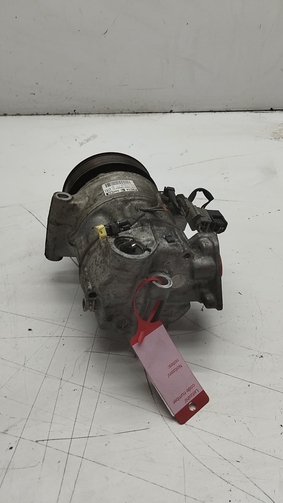Recambio RENAULT MEGANE IV BERLINA 5P ref. 926001268R