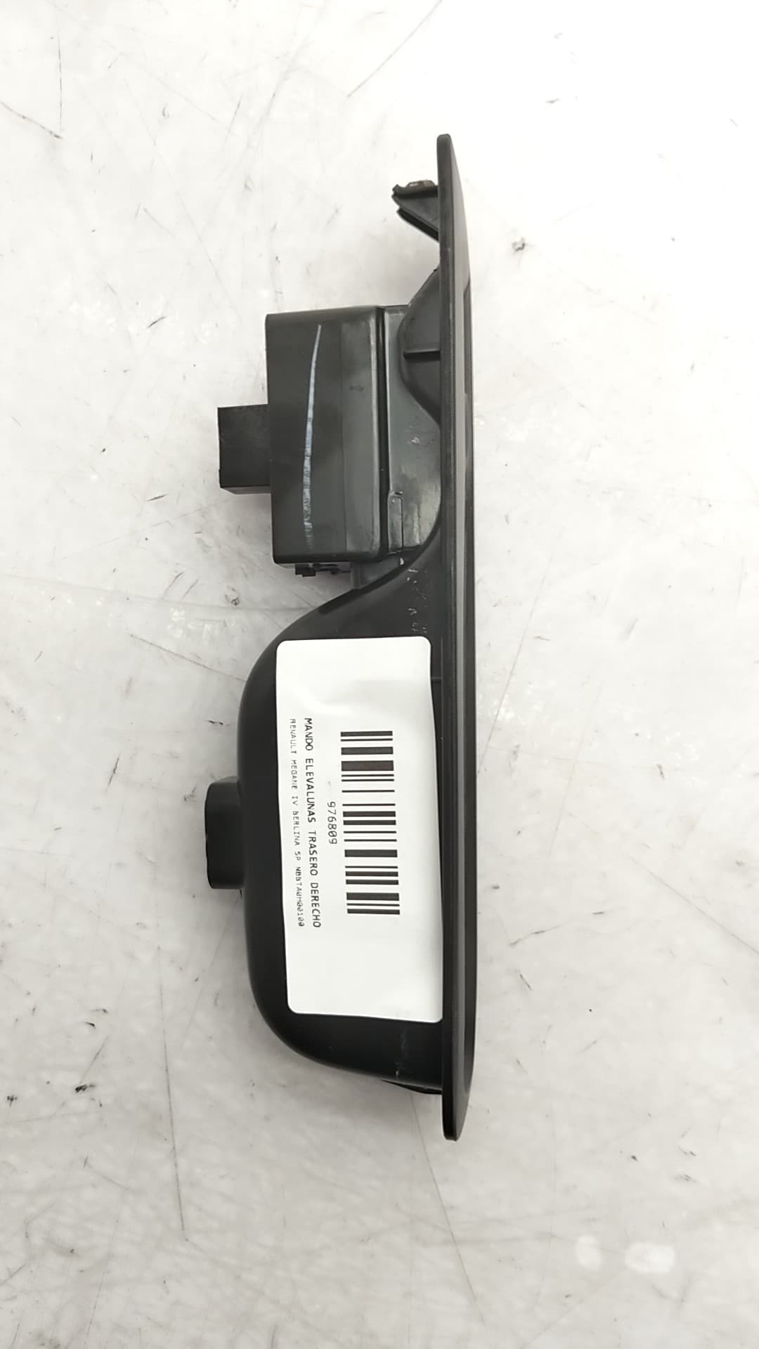 Mando elevalunas trasero derecho RENAULT MEGANE IV BERLINA 5P 3