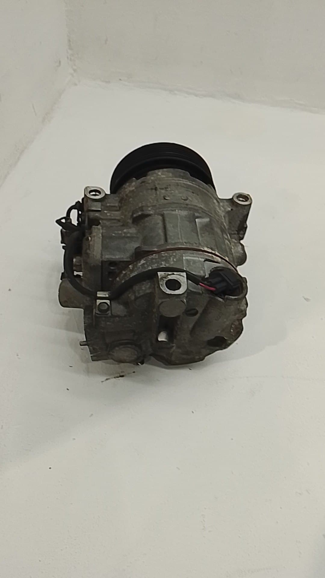 Recambio BMW 5 (E12) ref. 64526961618 3