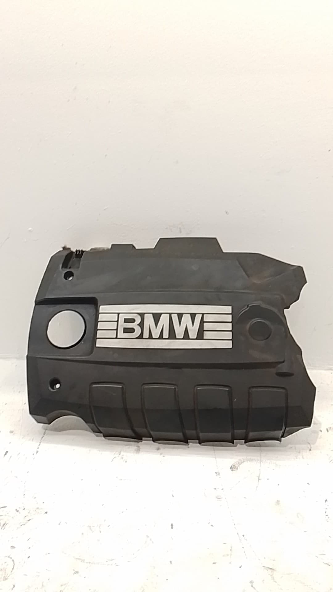 Tapa motor BMW 5 (E12)