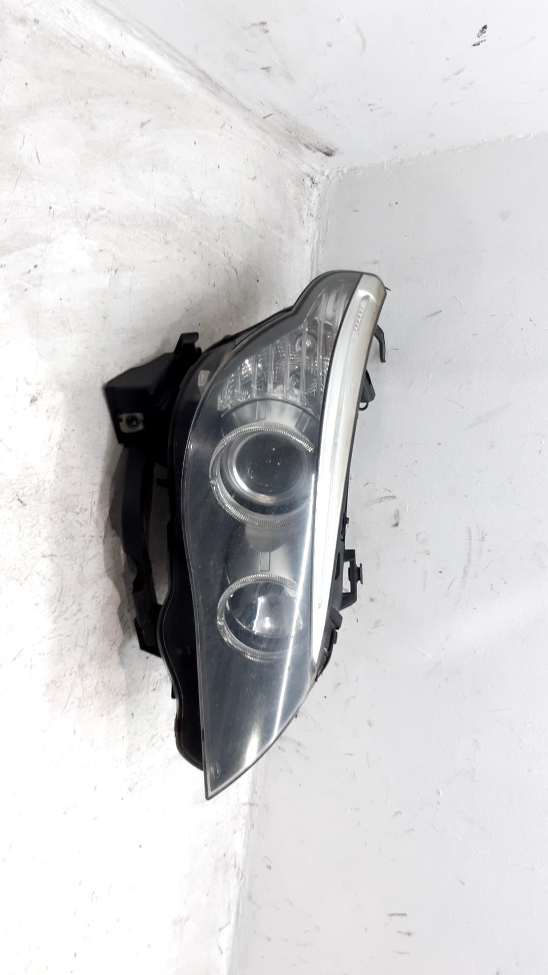 Faro derecho BMW 5 (E12)