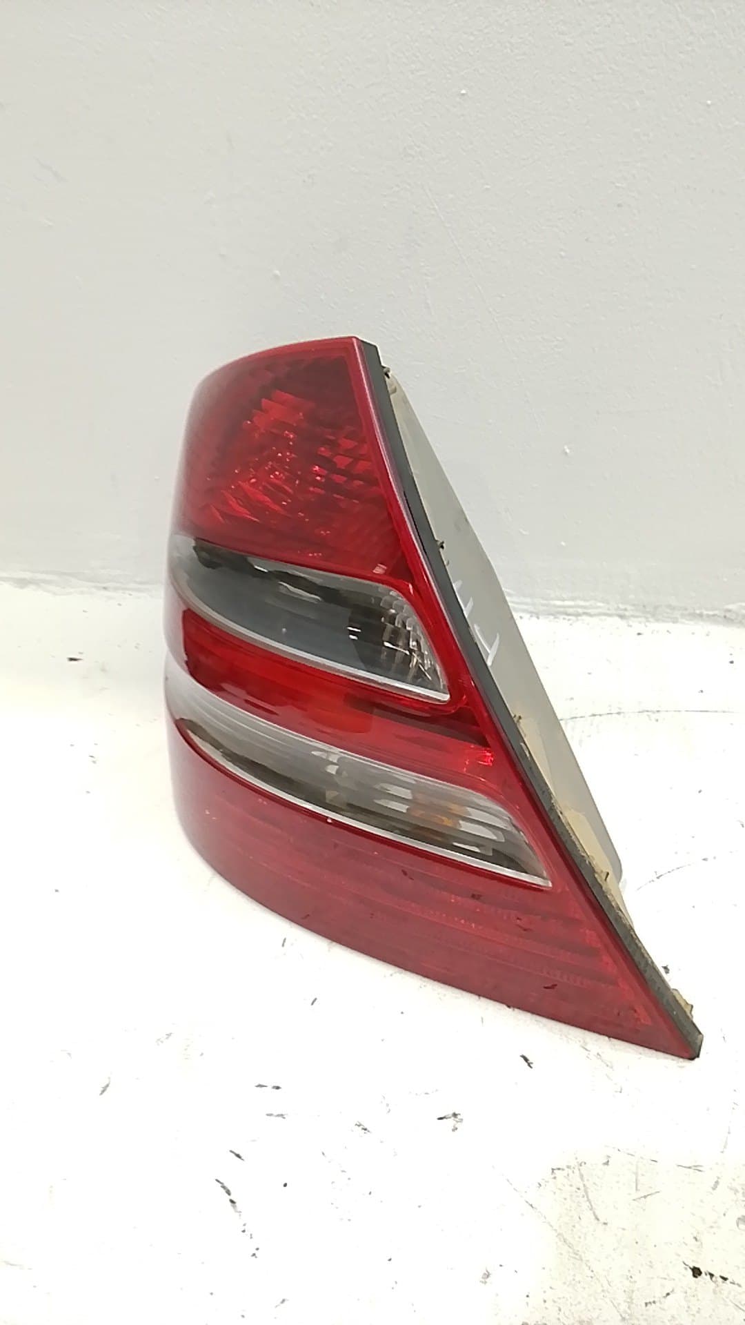 Piloto trasero izquierdo MERCEDES-BENZ CLASE E (W211) BERLINA