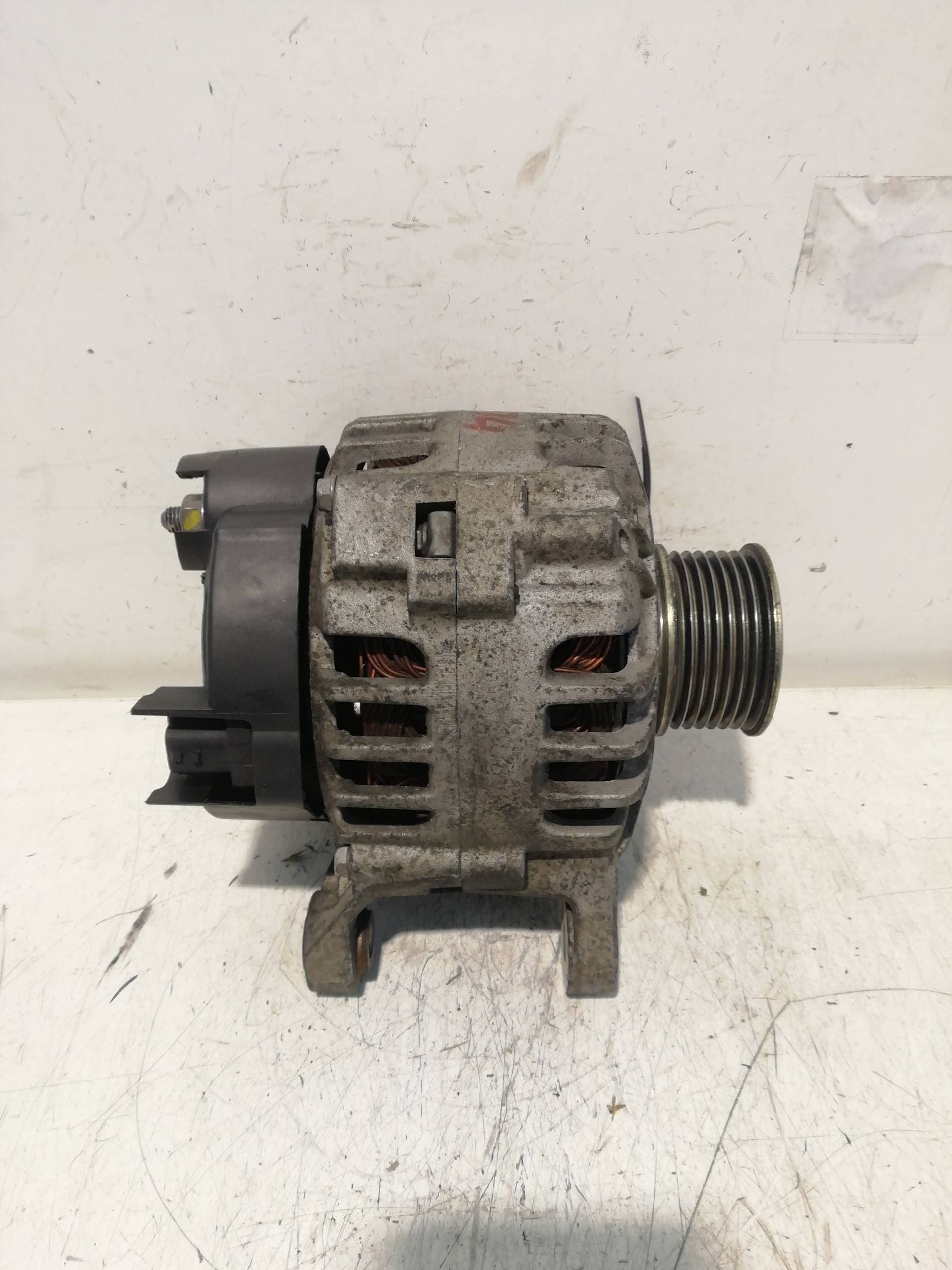 Alternador RENAULT CLIO III