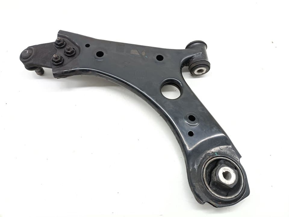 Brazo suspension inferior delantero derecho FIAT TIPO II (356) SEDAN 3