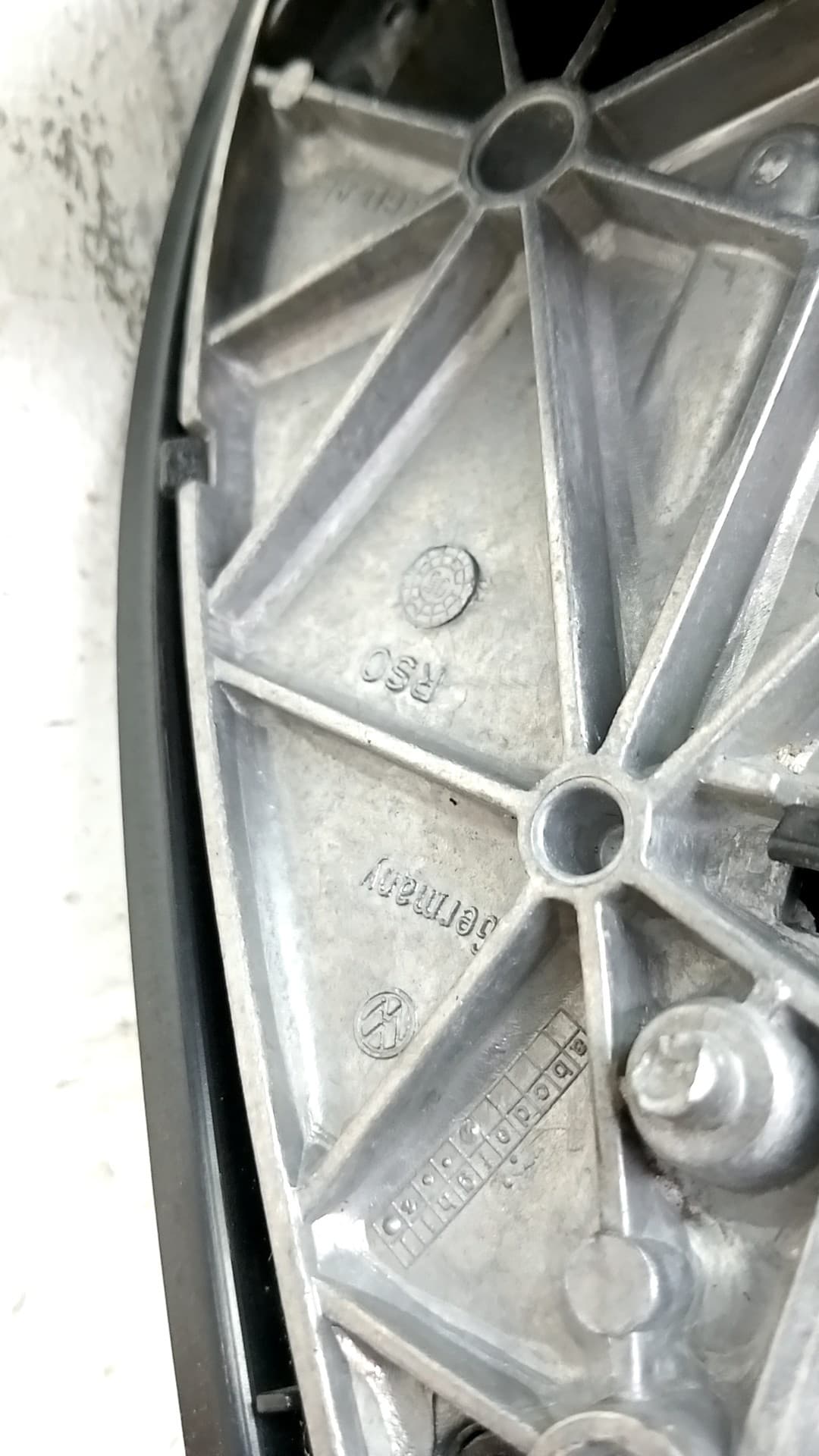 Retrovisor izquierdo VOLKSWAGEN GOLF V BERLINA (1K1) 2