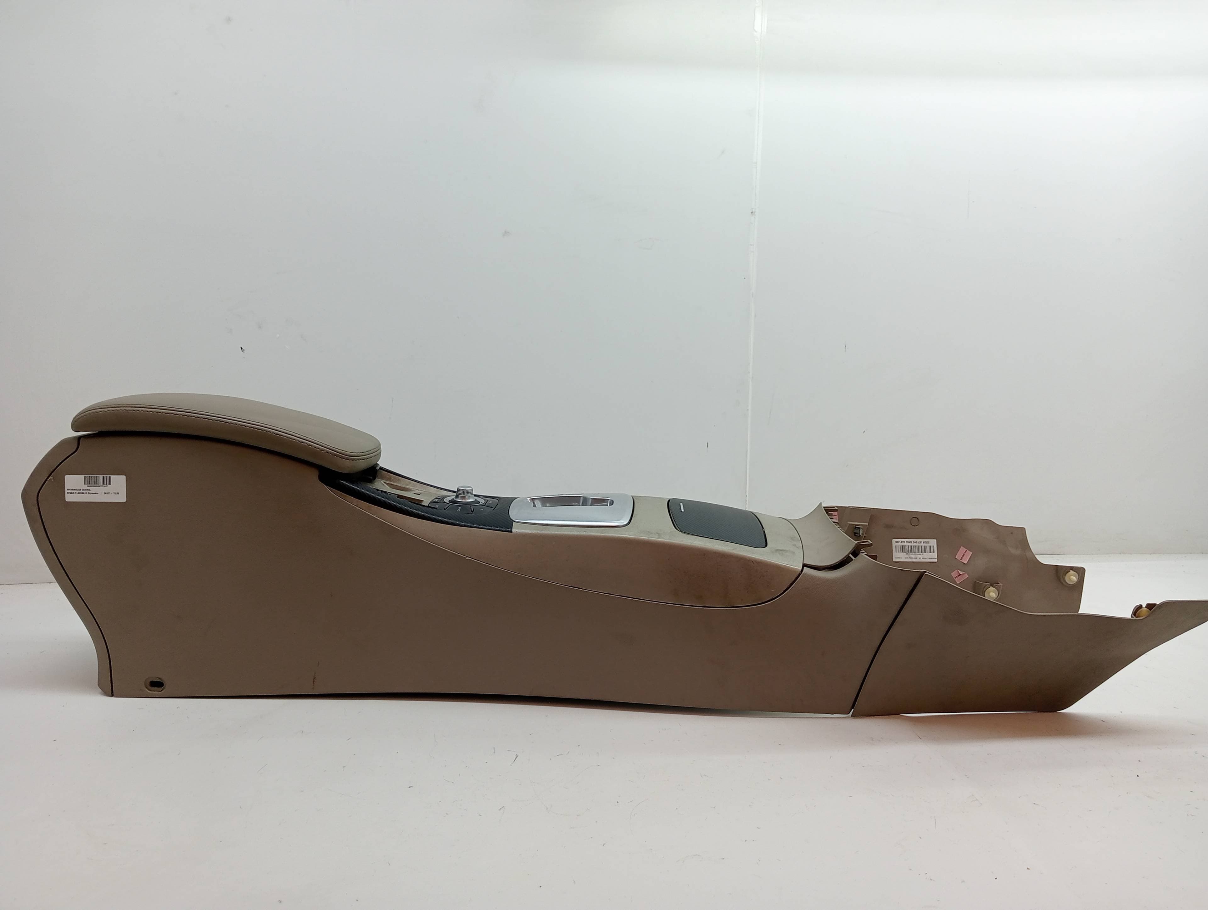 Consola central RENAULT LAGUNA III