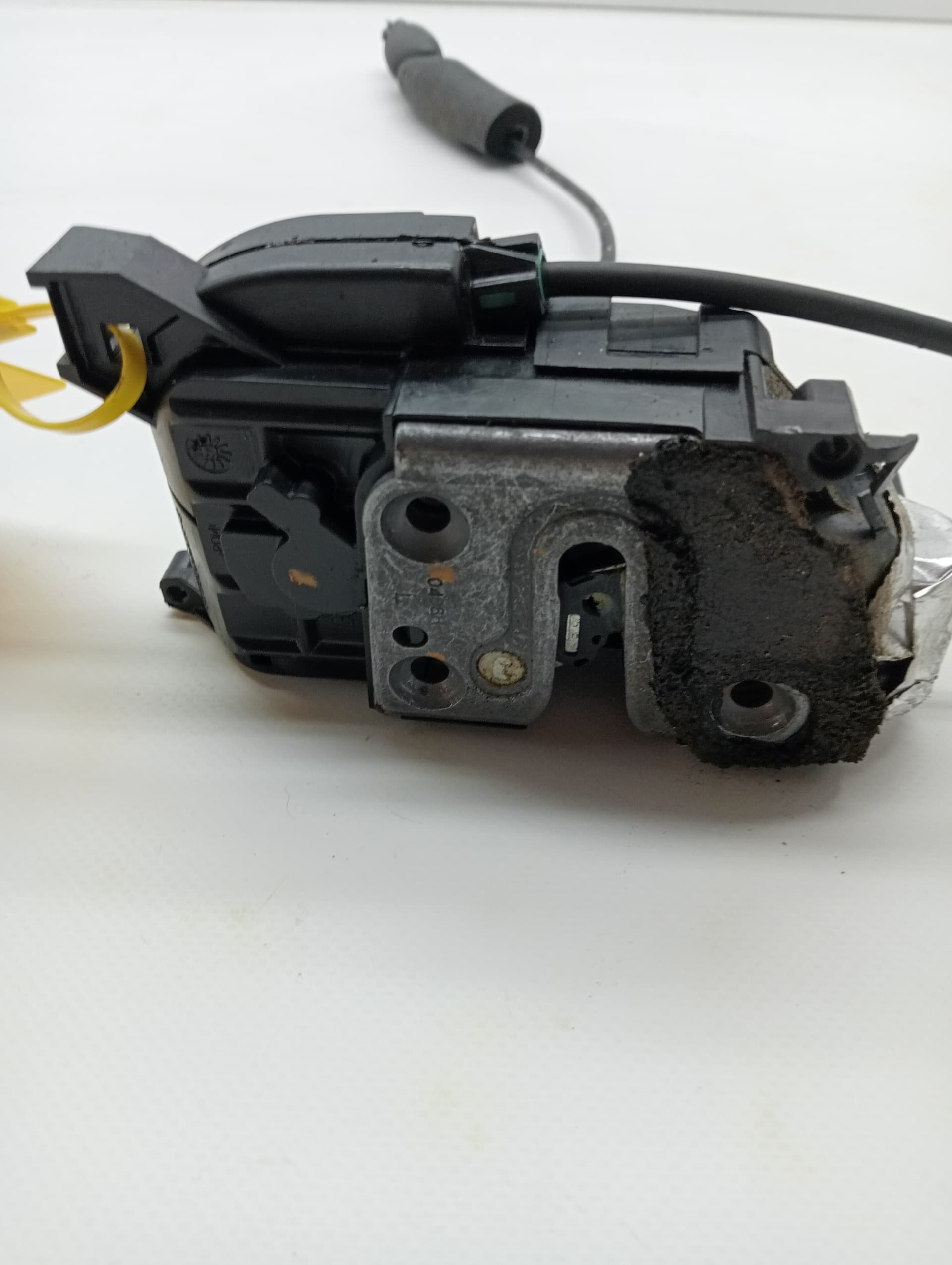 Cerradura puerta trasera izquierda RENAULT LAGUNA III 3