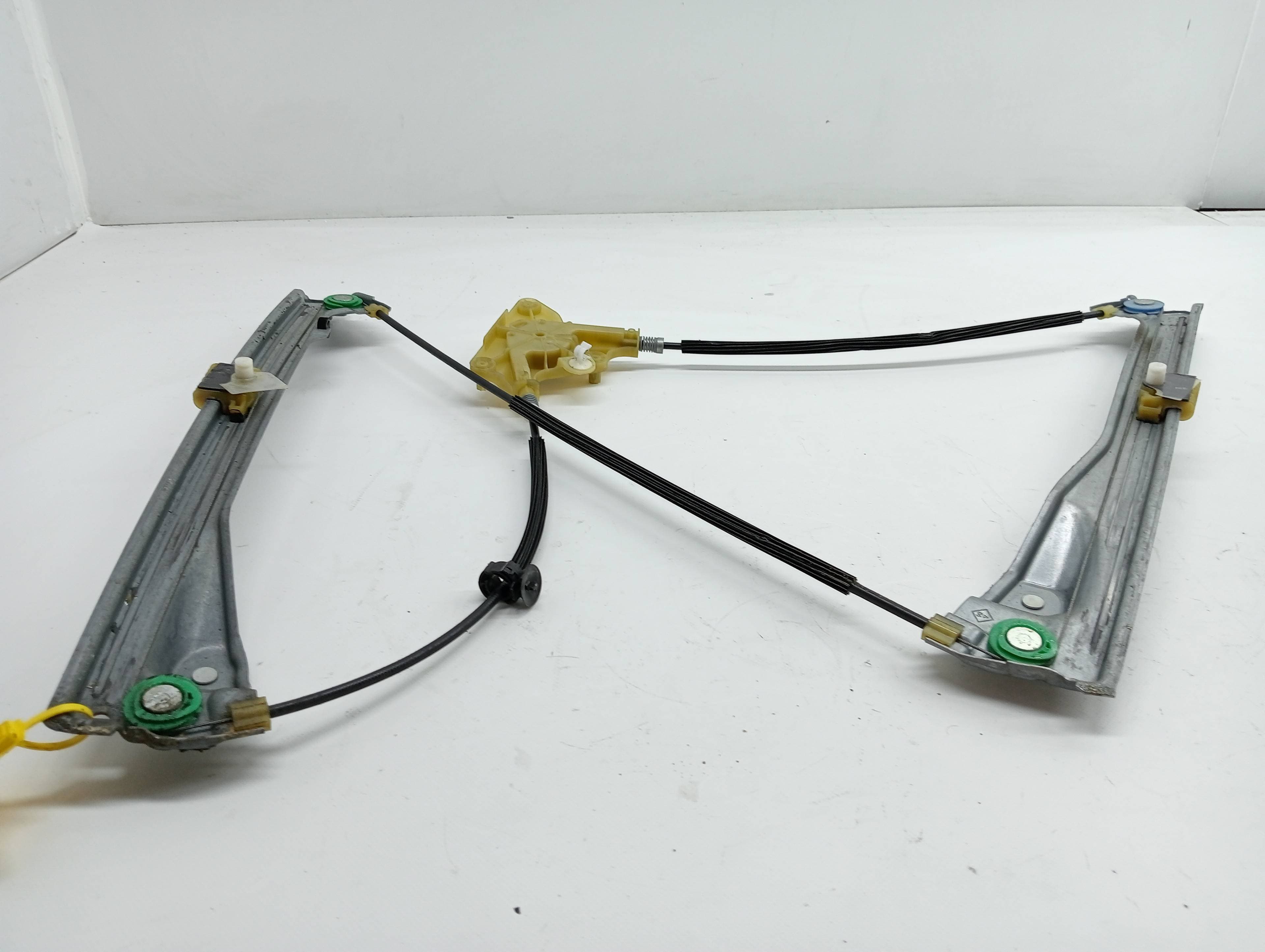 Elevalunas delantero izquierdo RENAULT LAGUNA III
