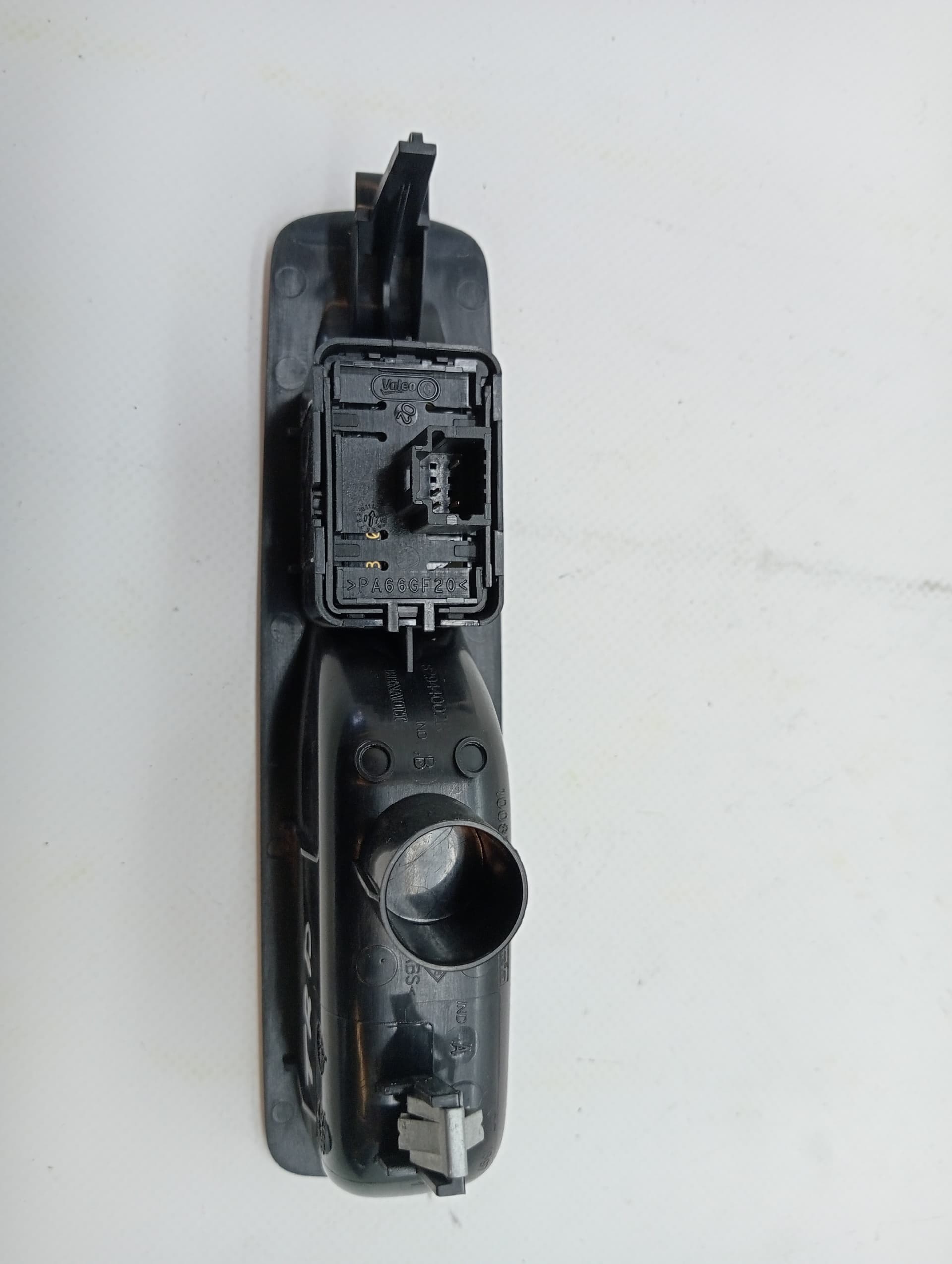 Mando elevalunas trasero derecho RENAULT LAGUNA III 2