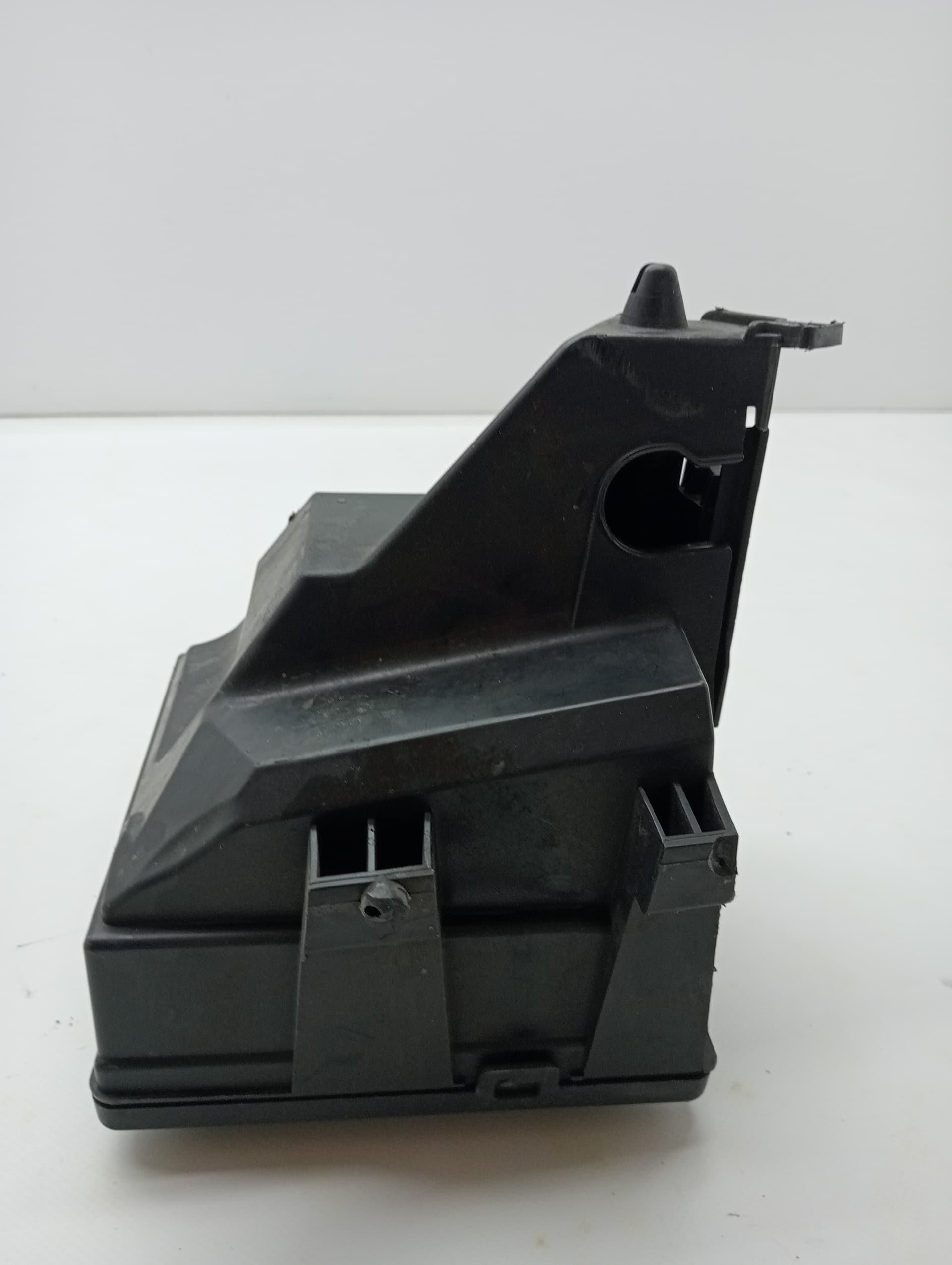 Caja reles / fusibles RENAULT LAGUNA III 2