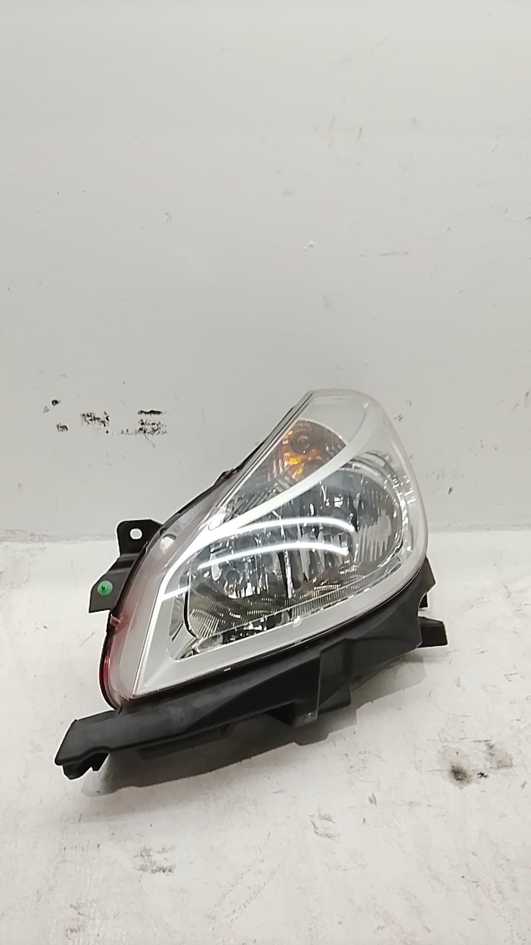 Faro izquierdo RENAULT CLIO III