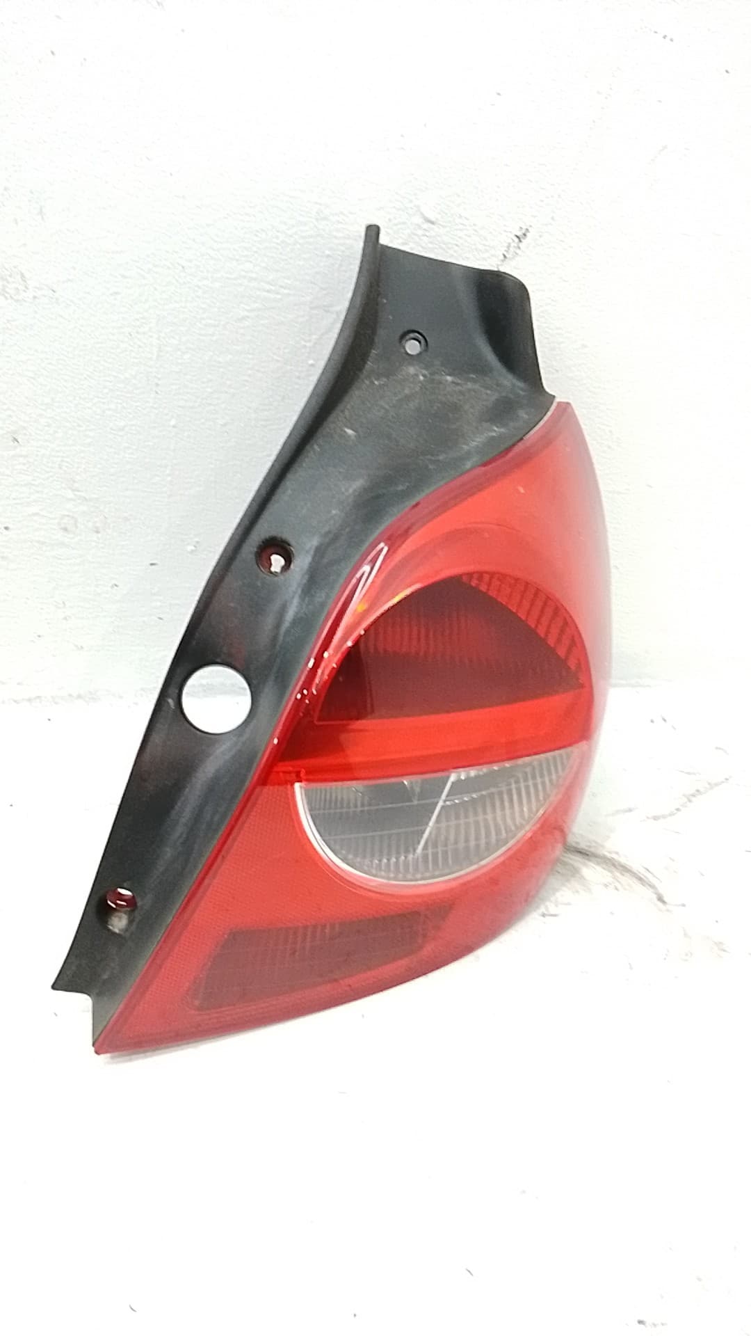 Piloto trasero derecho RENAULT CLIO III