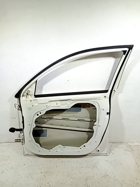 Puerta delantera derecha KIA SORENTO II (XM) 2