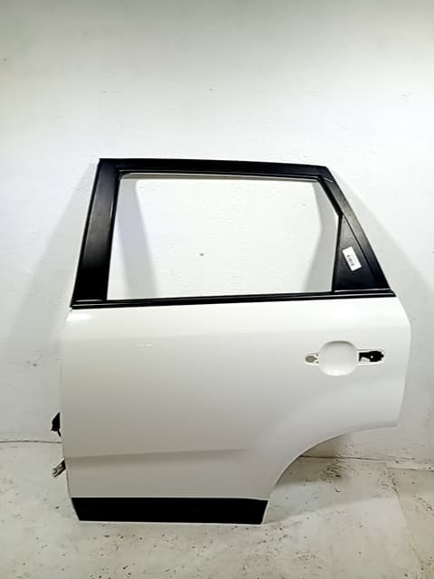 Puerta trasera izquierda KIA SORENTO II (XM)