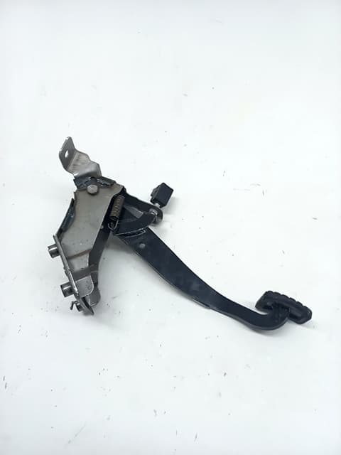 Pedal freno KIA SORENTO II (XM) 2