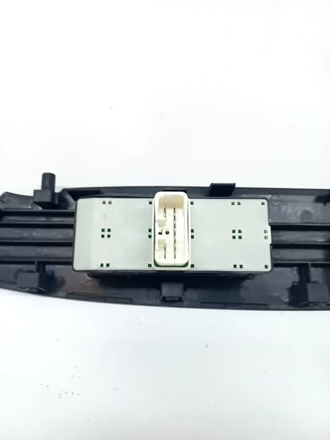 Mando elevalunas delantero derecho KIA SORENTO II (XM) 2