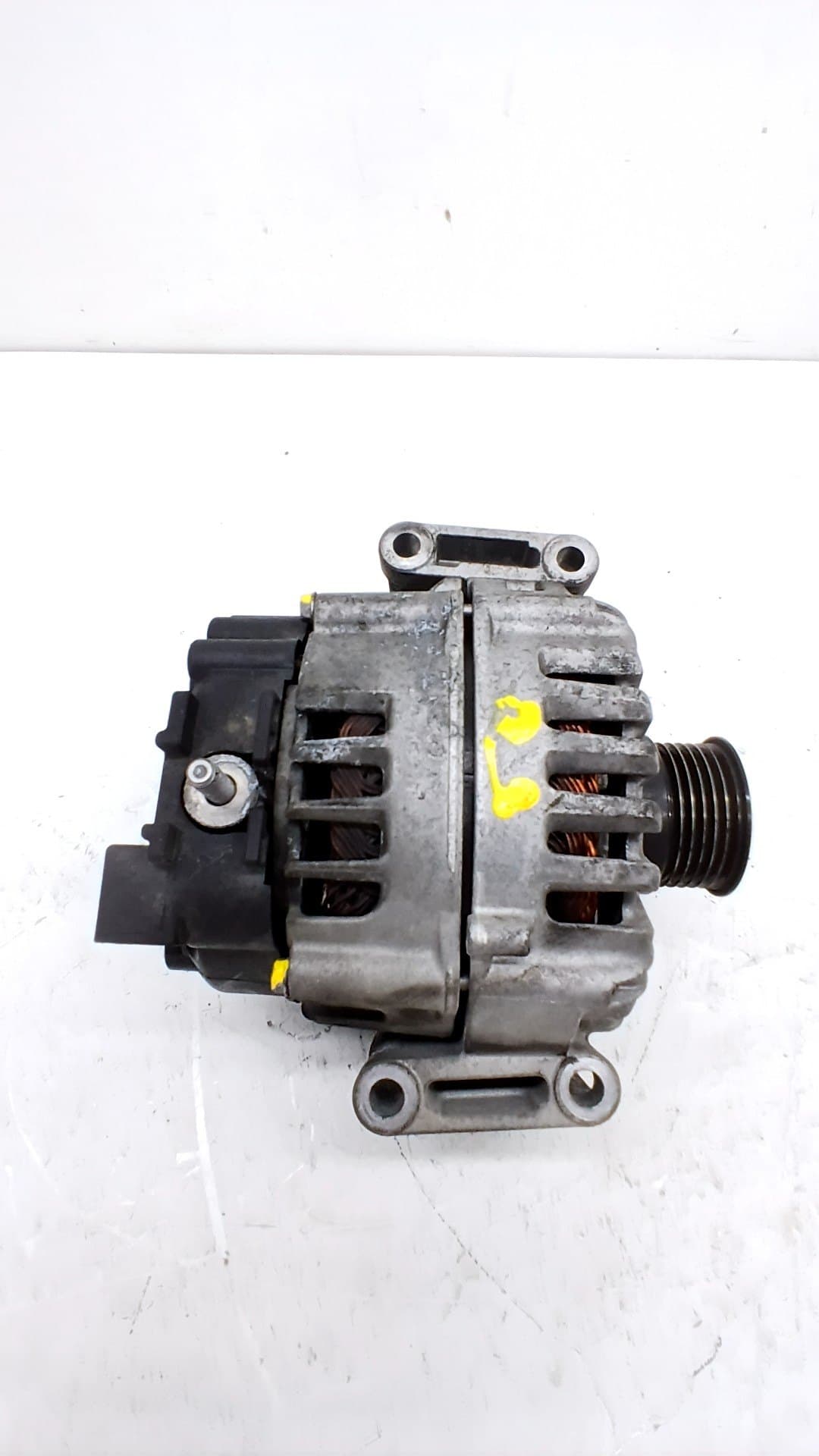 Alternador MERCEDES-BENZ VITO
