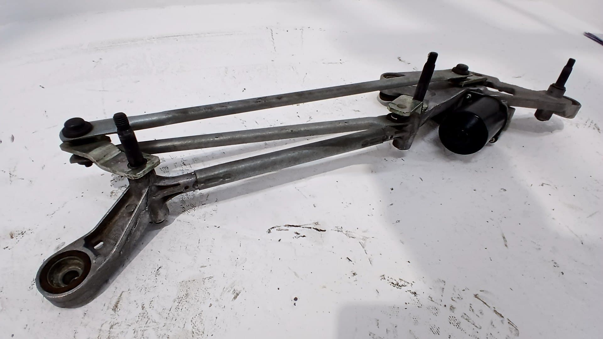 Motor limpia delantero MERCEDES-BENZ VITO 4