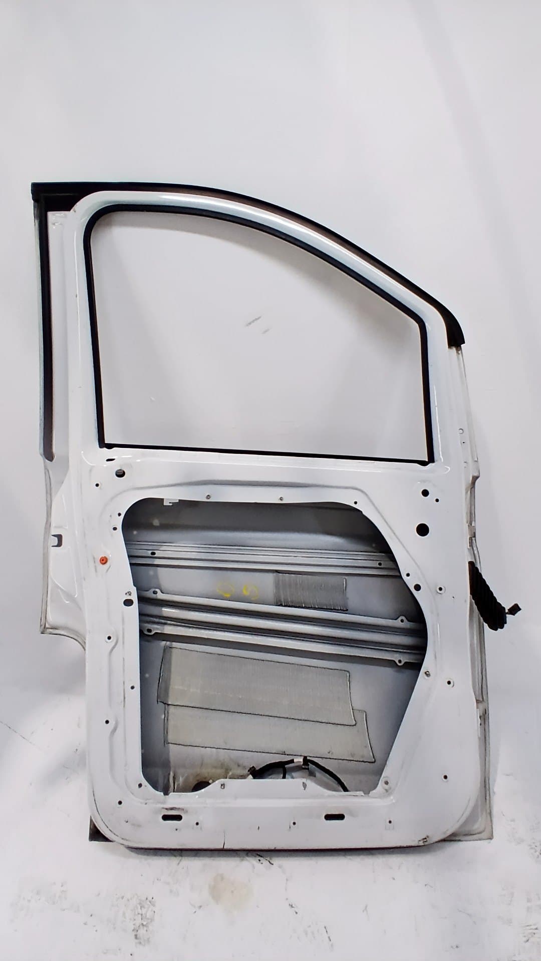 Puerta delantera izquierda MERCEDES-BENZ VITO 2