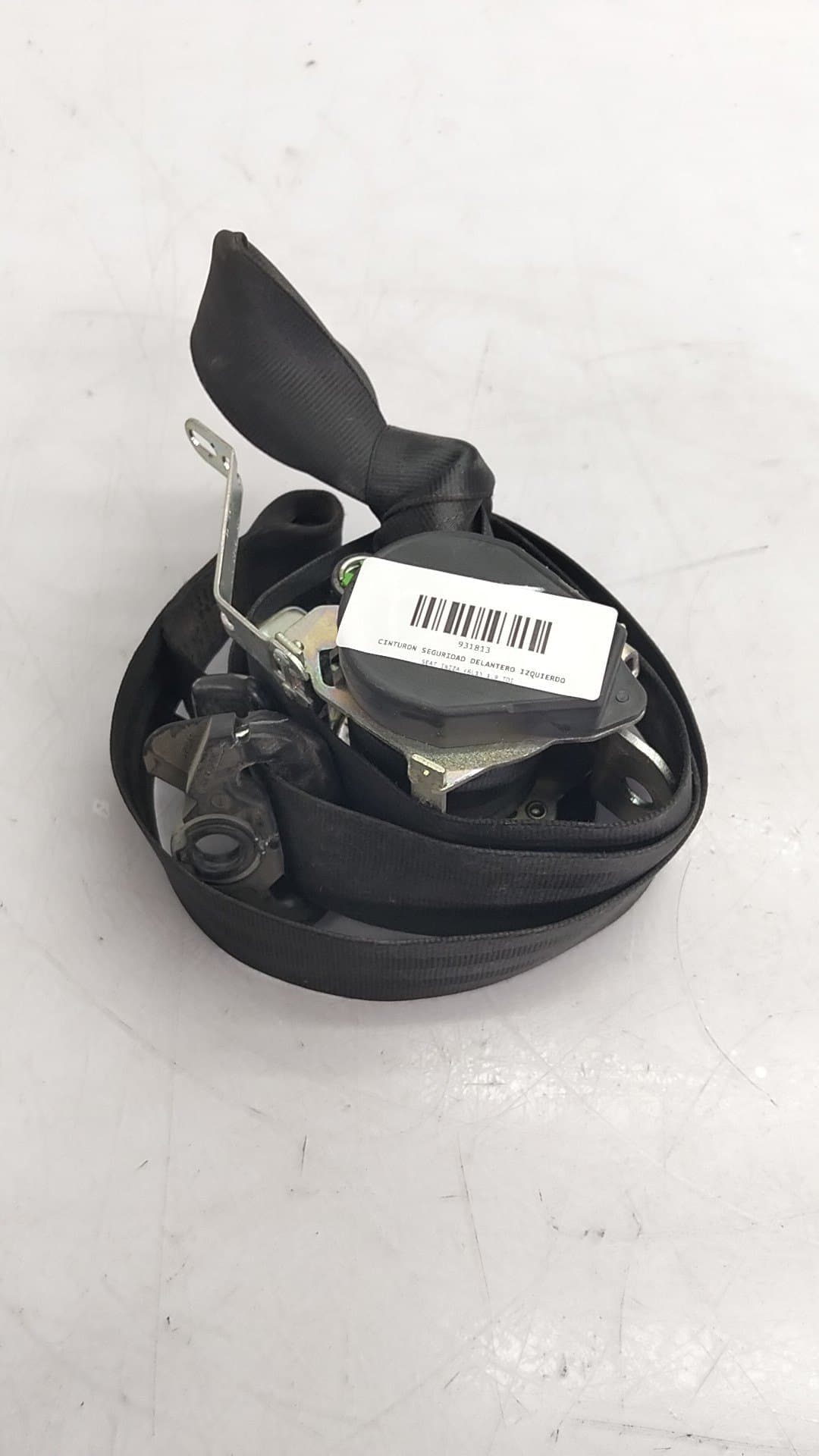 Cinturon seguridad delantero izquierdo SEAT IBIZA (6L1)