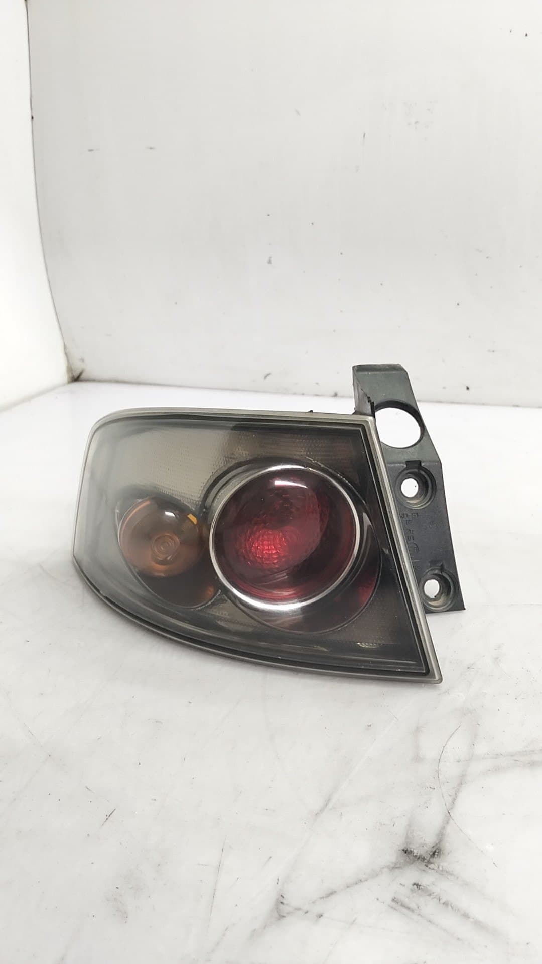 Piloto trasero izquierdo SEAT IBIZA (6L1) 4