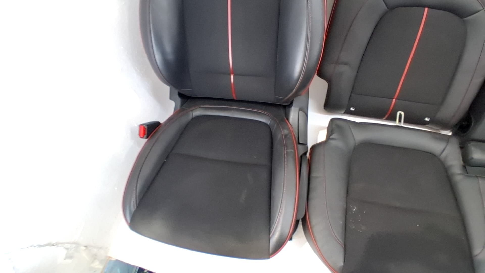 Juego asientos completo HYUNDAI KONA 3