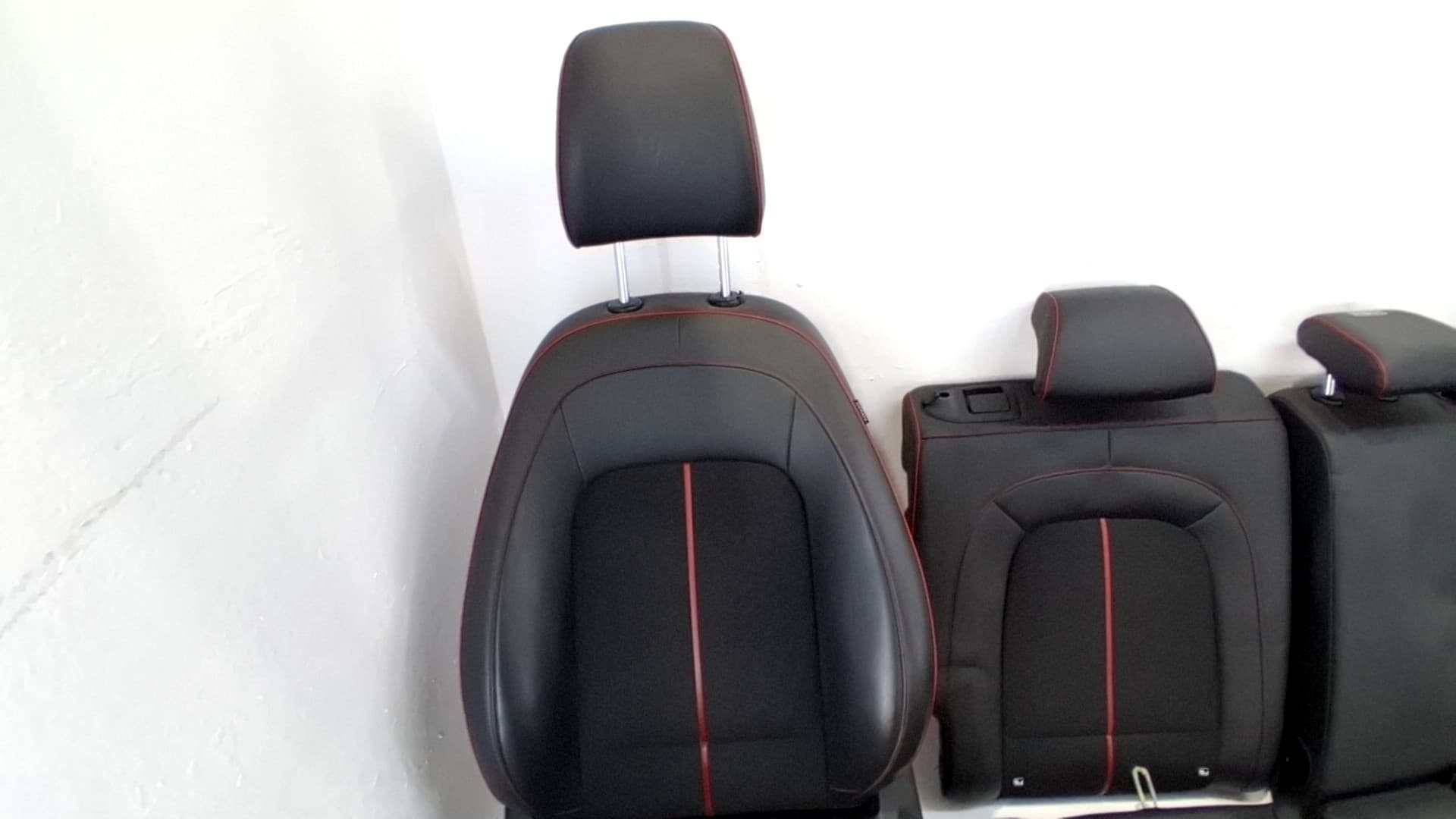 Juego asientos completo HYUNDAI KONA 2
