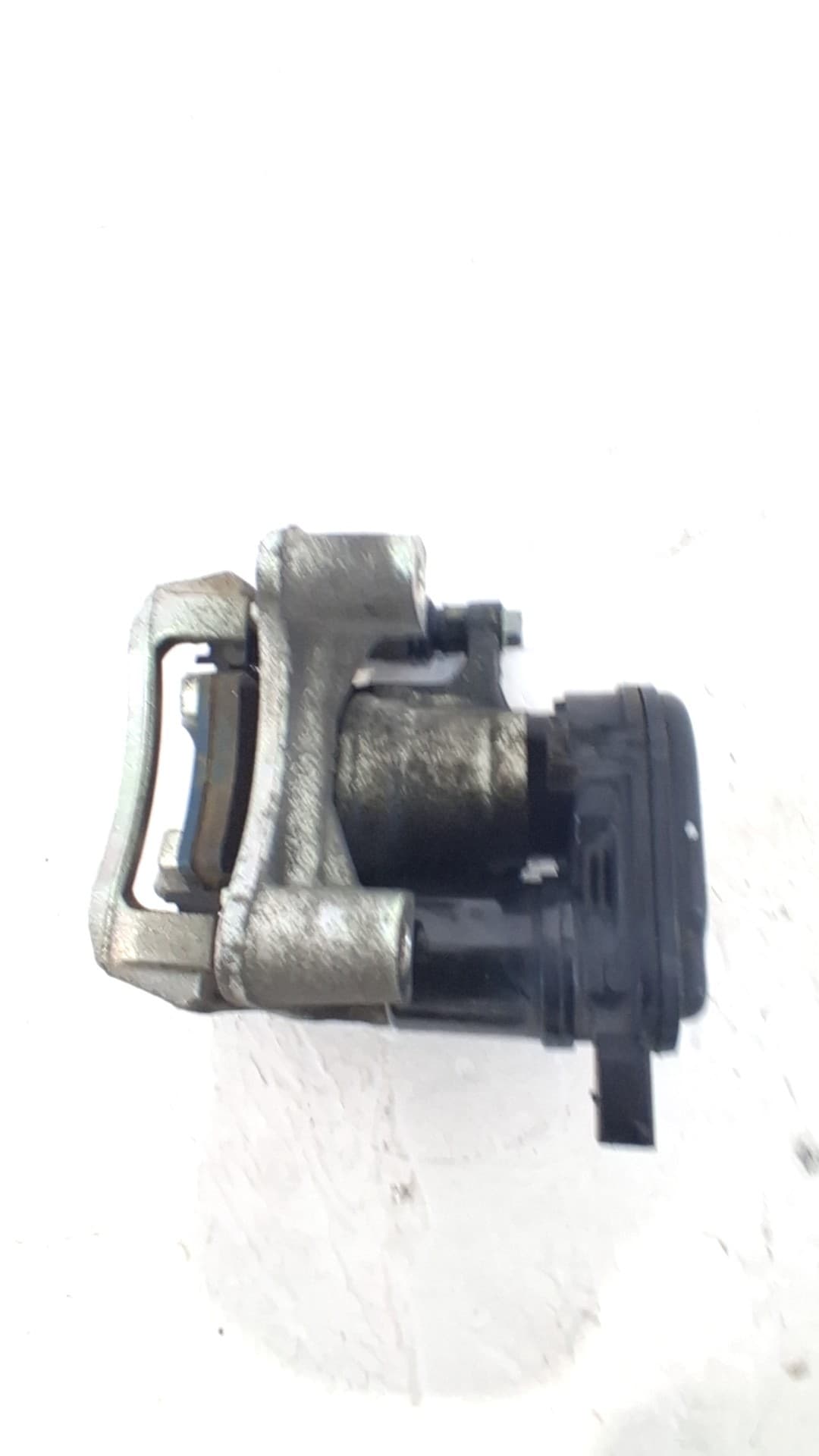 Recambio HYUNDAI KONA ref. 58210CM100 2