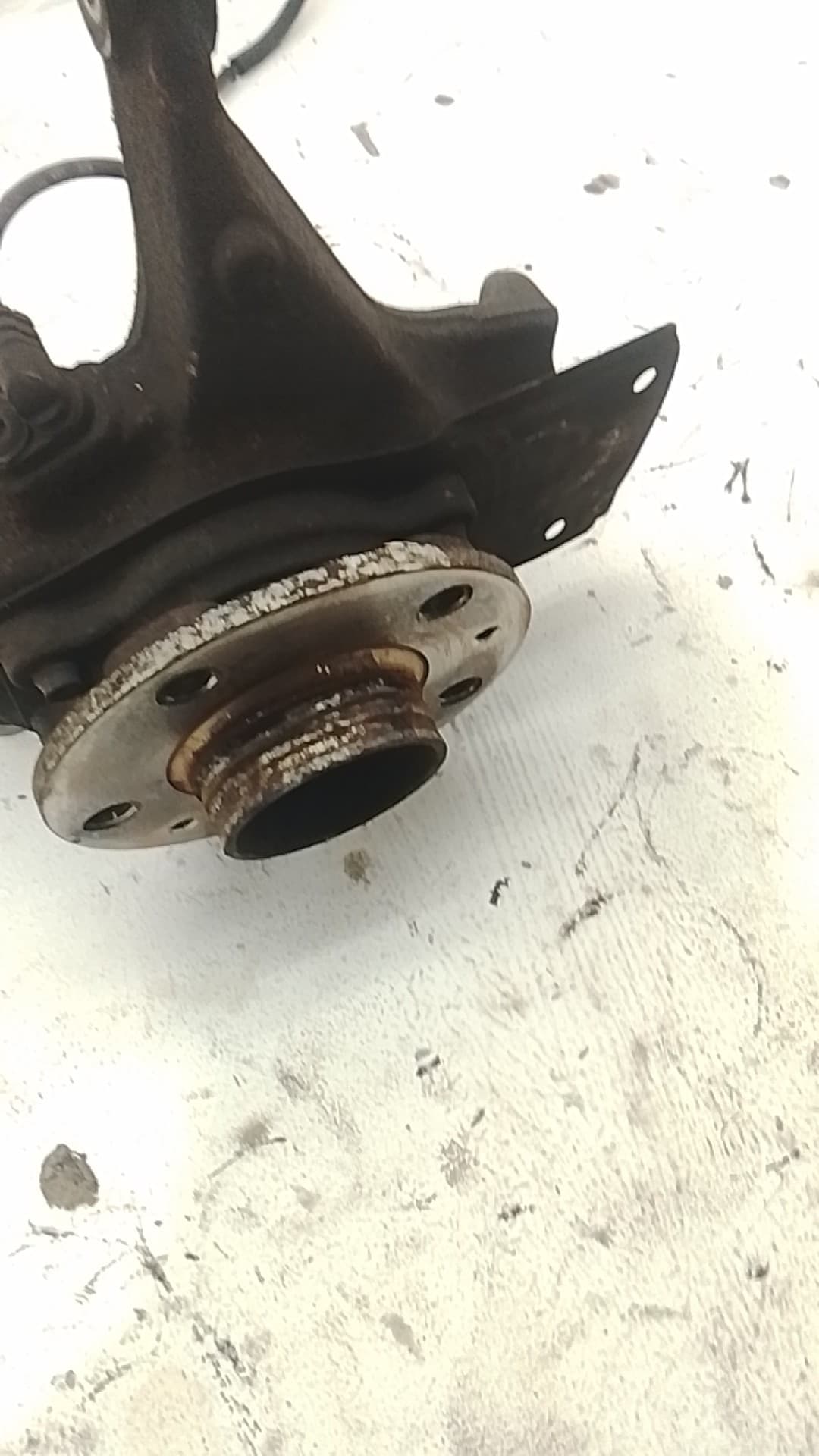 Mangueta delantera izquierda RENAULT TRAFIC 3