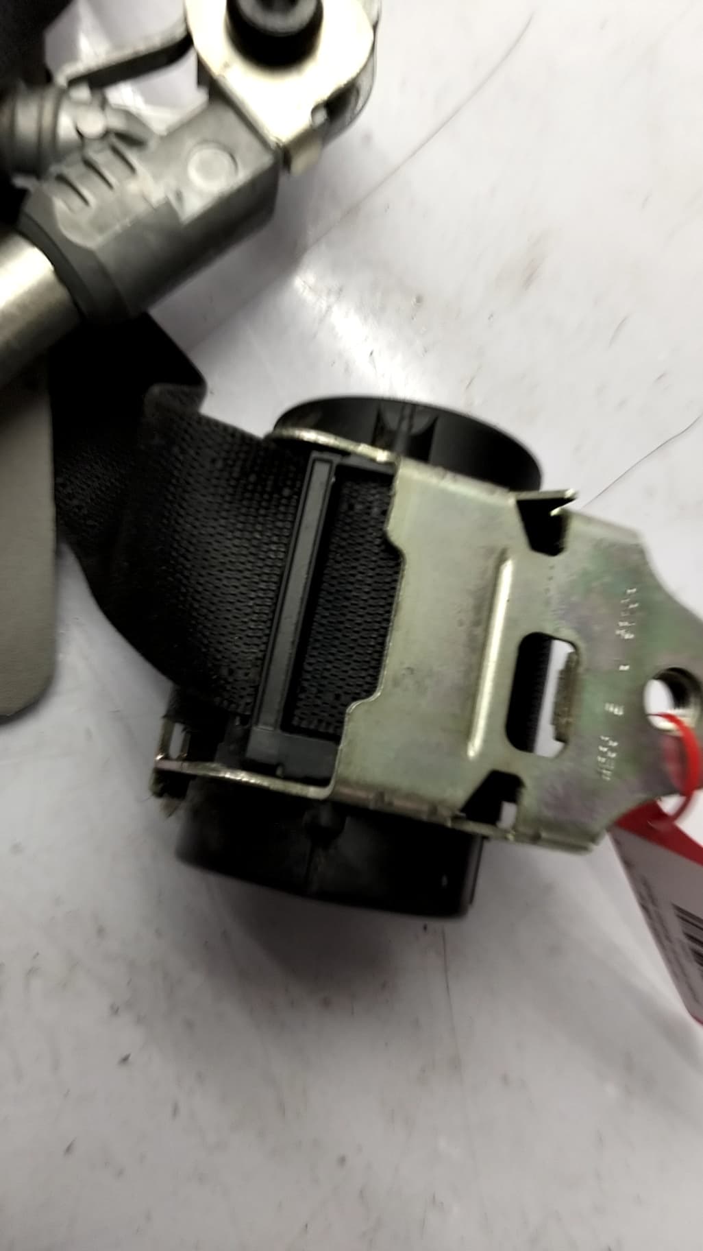 Cinturon seguridad delantero derecho OPEL CORSA D 4