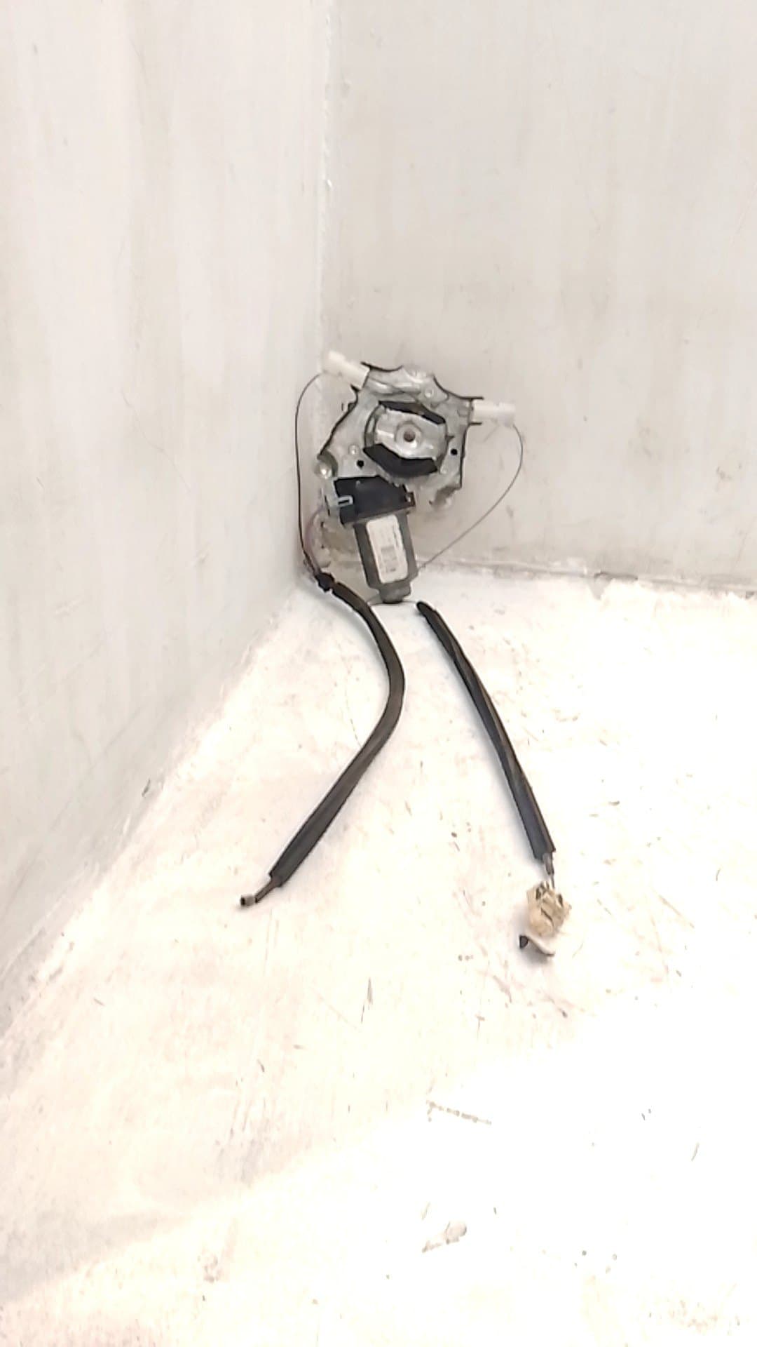 Motor elevalunas delantero derecho RENAULT CLIO I FASE I+II (B/C57) 2