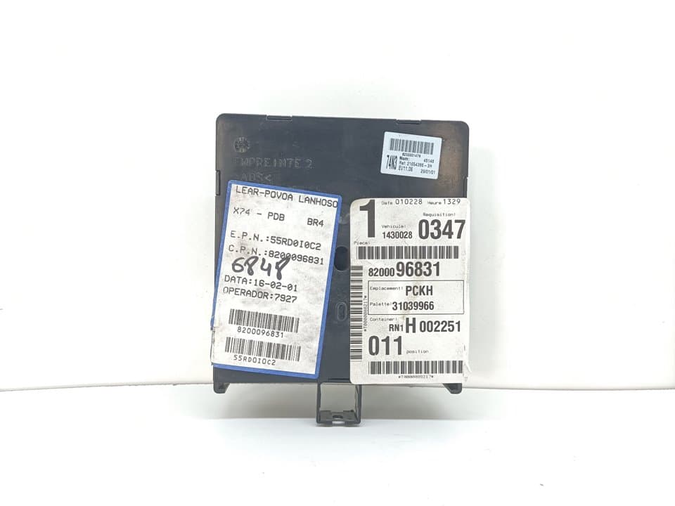 Caja reles / fusibles RENAULT LAGUNA II (BG0)