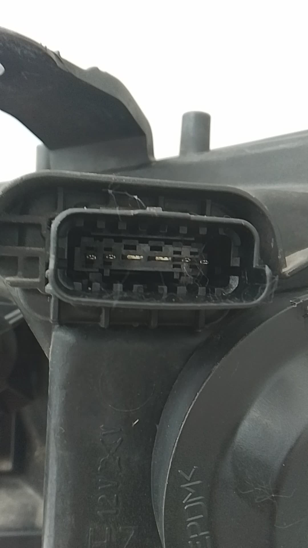 Faro derecho DACIA SANDERO 3